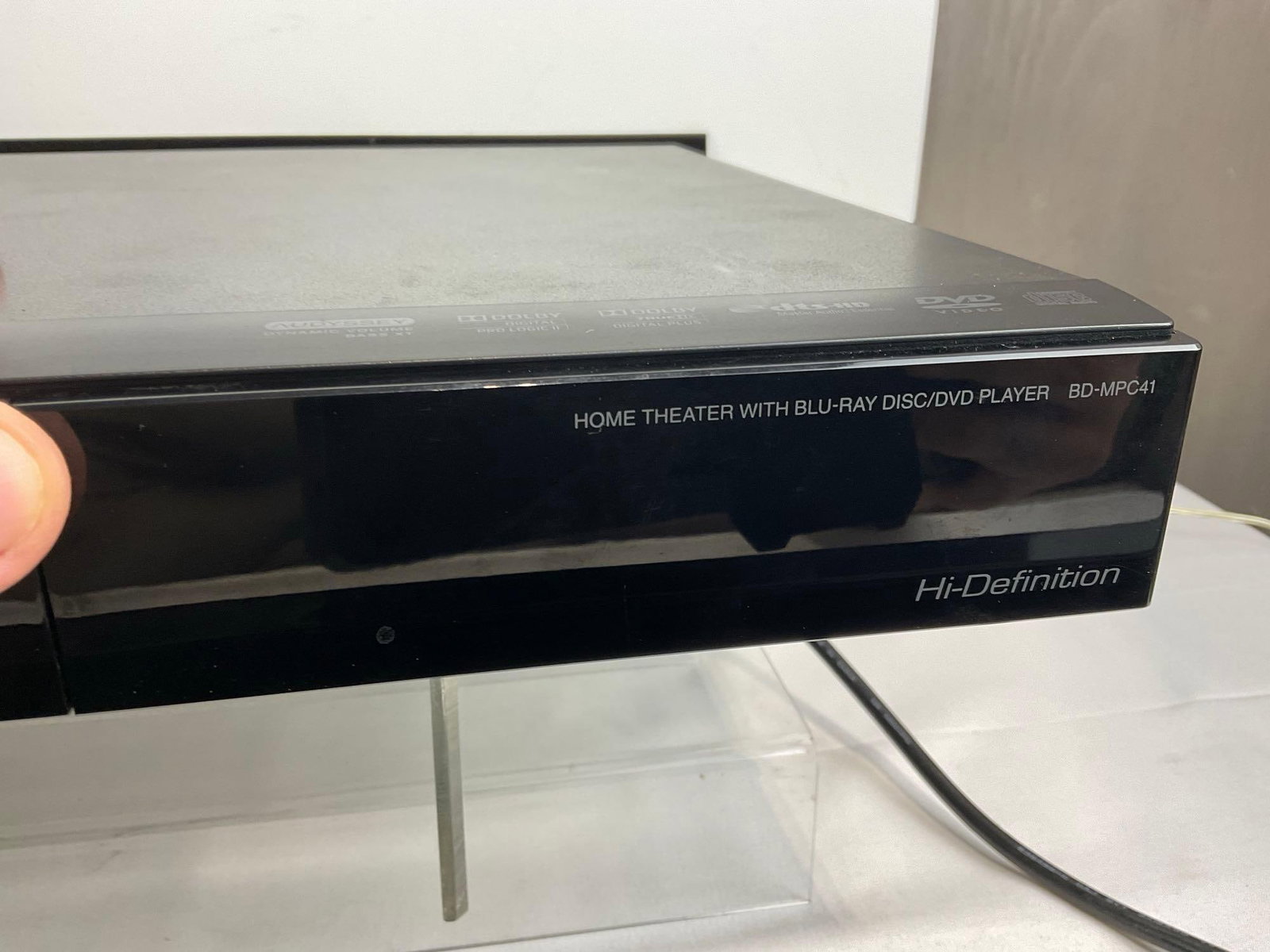 Sharp Home Theater w/Blu-Ray Disc/DVD Player BD-MPC41, Subwoofer & Soundbar - 5