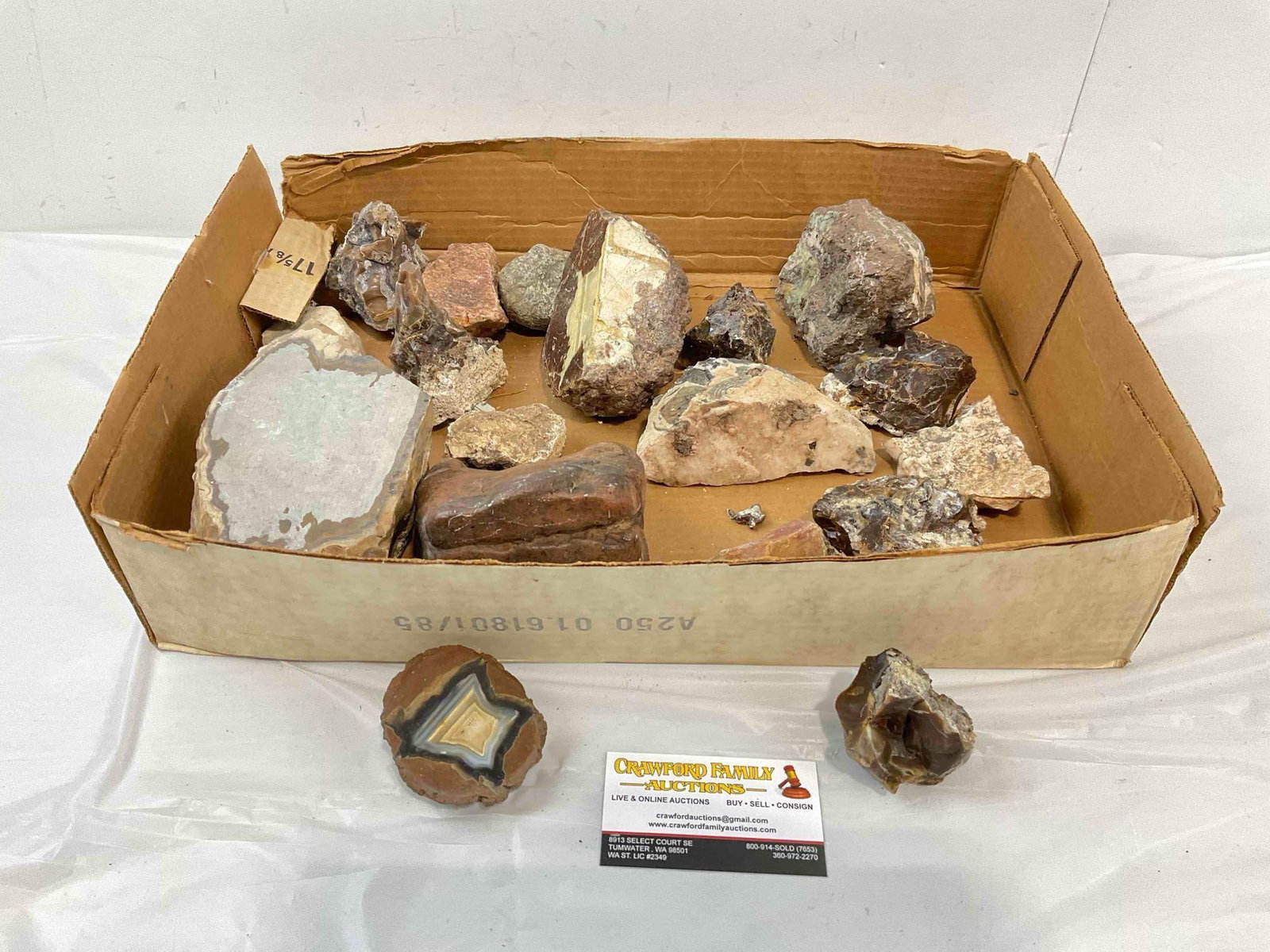 17 pcs Assorted Rock Collection, incl. Agates, Opals & More. See pics. (1 of 4)