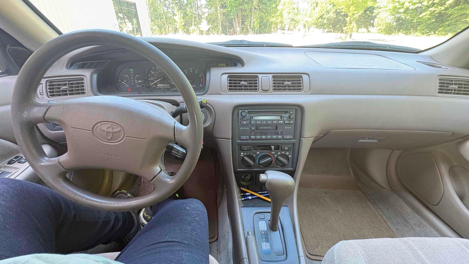 1998 Toyota Camry CE V6 Sedan 4 DR 3.0L V6 F DOHC 24V Gasoline Front wheel drive 182,408 miles - 12