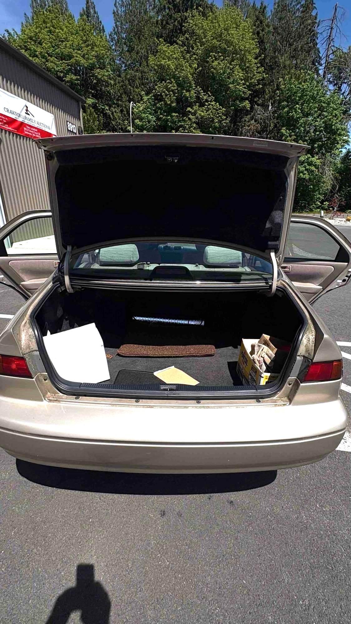 1998 Toyota Camry CE V6 Sedan 4 DR 3.0L V6 F DOHC 24V Gasoline Front wheel drive 182,408 miles - 8