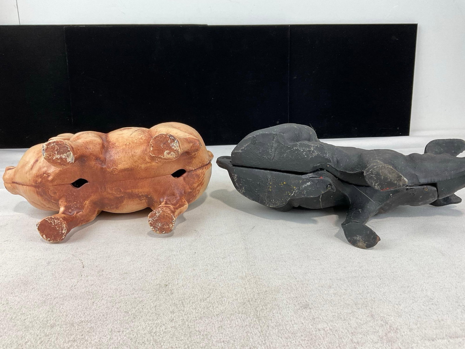 Pair of Cast Iron Pig Coin Banks, 1 Pink finish, and 1 unfinished, possible repros - 3