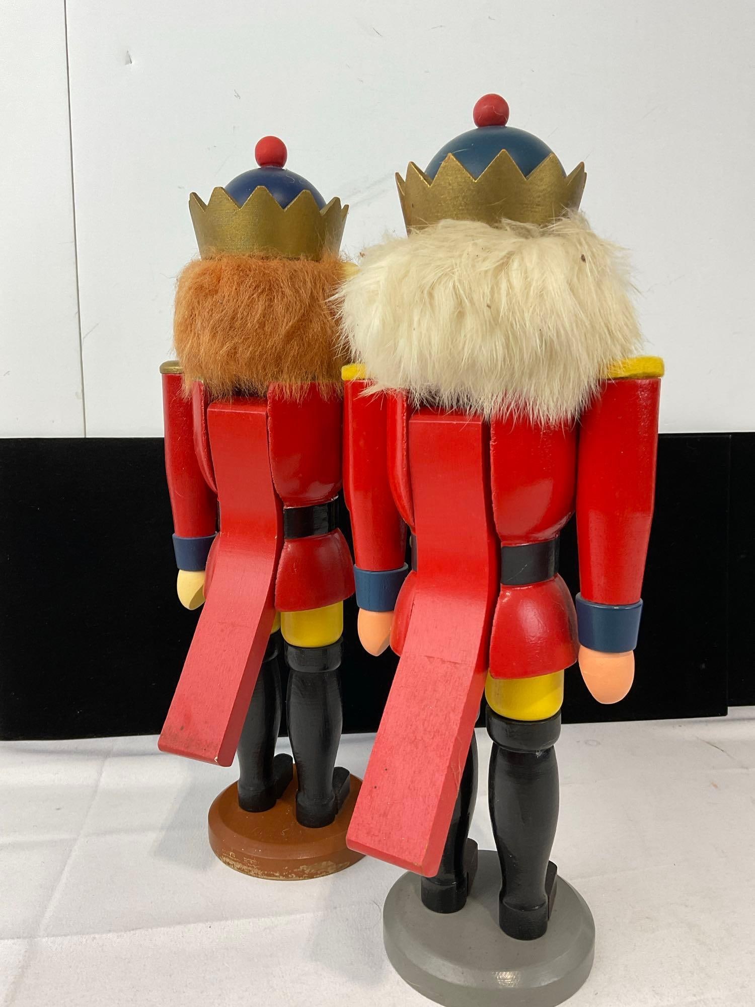 Pair of Christmas Nutcrackers, Erzgebirge, Made in GDR East Germany, Bright colors, 15 inches - 4