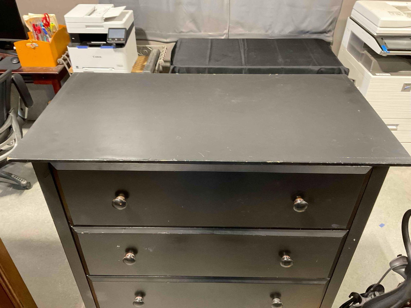 Modern Black Painted Wood Finish 5-Drawer Dresser. Fair Condition. See pics. - 2