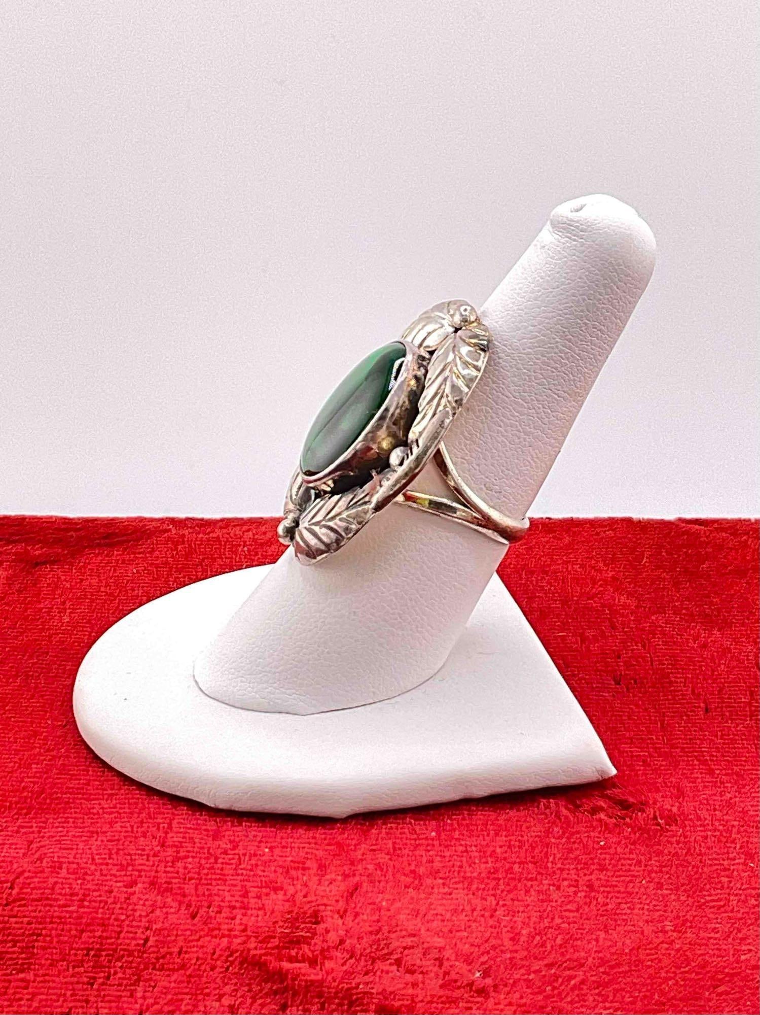 Native American Nakai Sterling Silver Ring w/ Dyed Abalone Toned Setting, Size 7.5 See pics. - 2