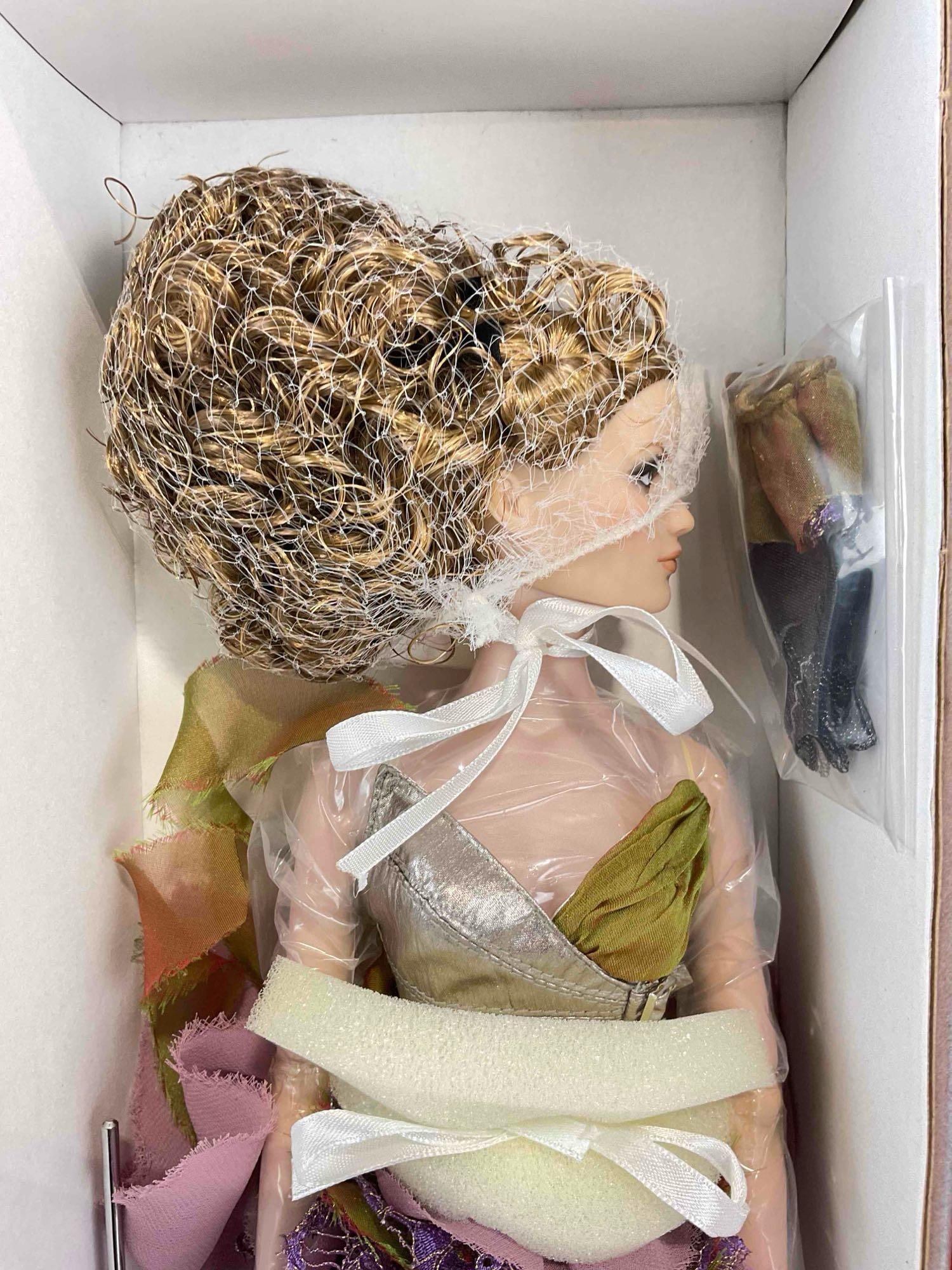 Tonner Re-Imagination Sinister Circus Lucine Fashion Doll T9SCDD03 in Original Box. LNIB. - 3