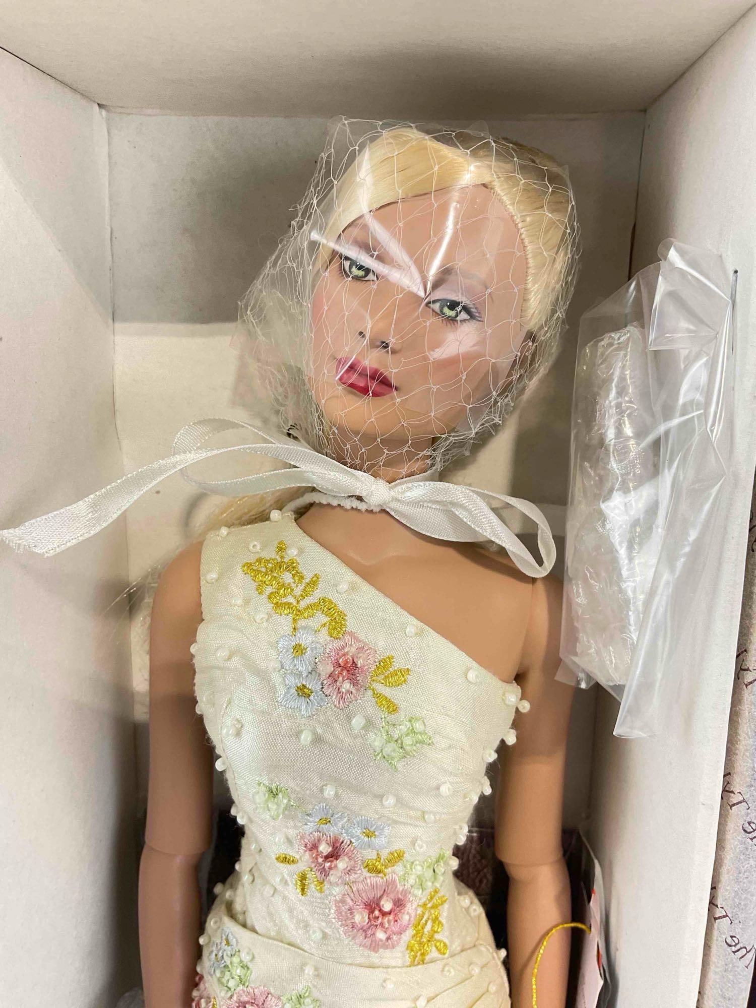 Tonner Tyler Wentworth Collection Angelina Fashion Doll TW3403 in Original Box. LNIB. See pics. - 2