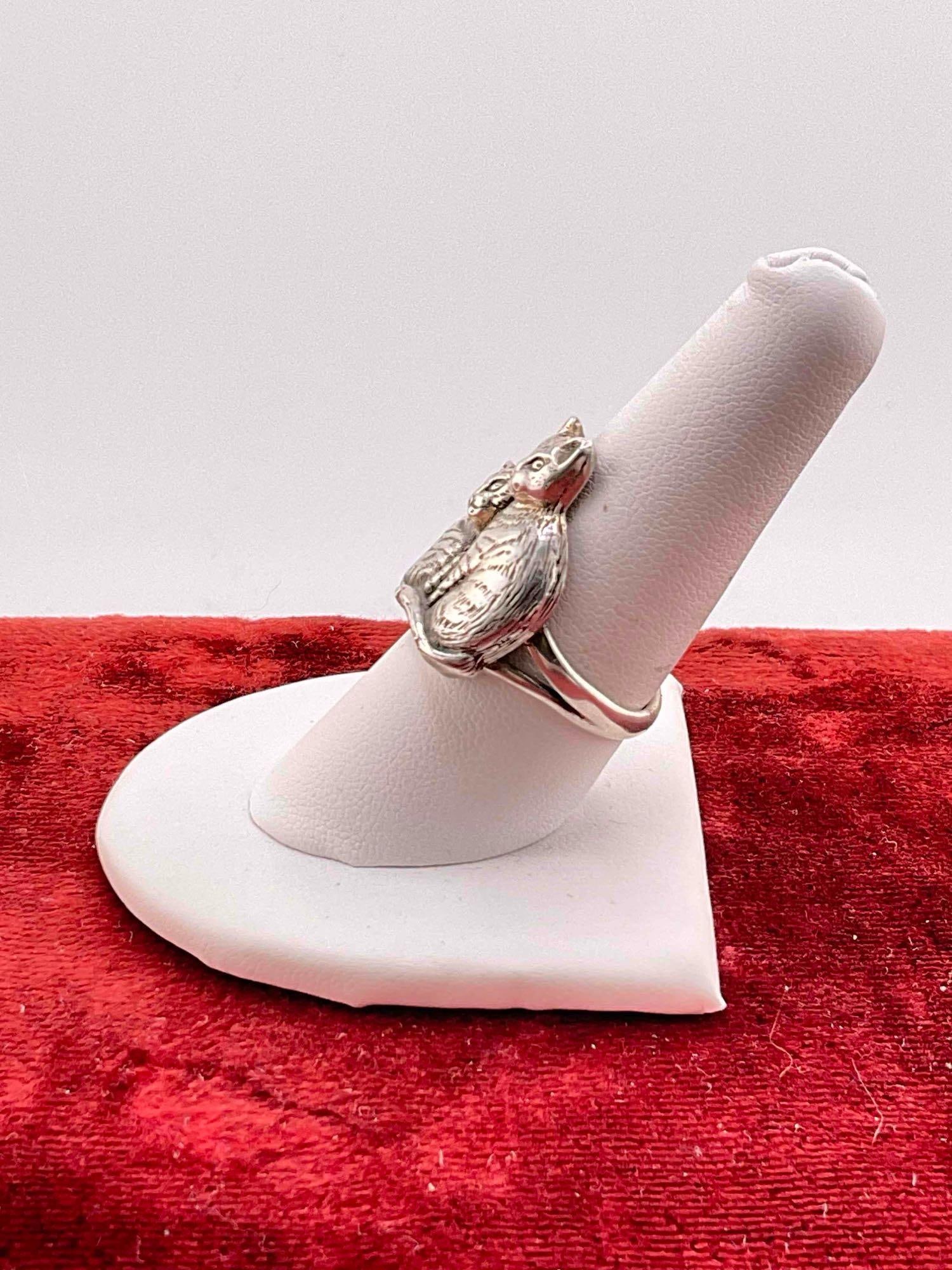Vintage Carol Felley Sterling Silver Ring w/ Cats Design, Size 8.75 - 2
