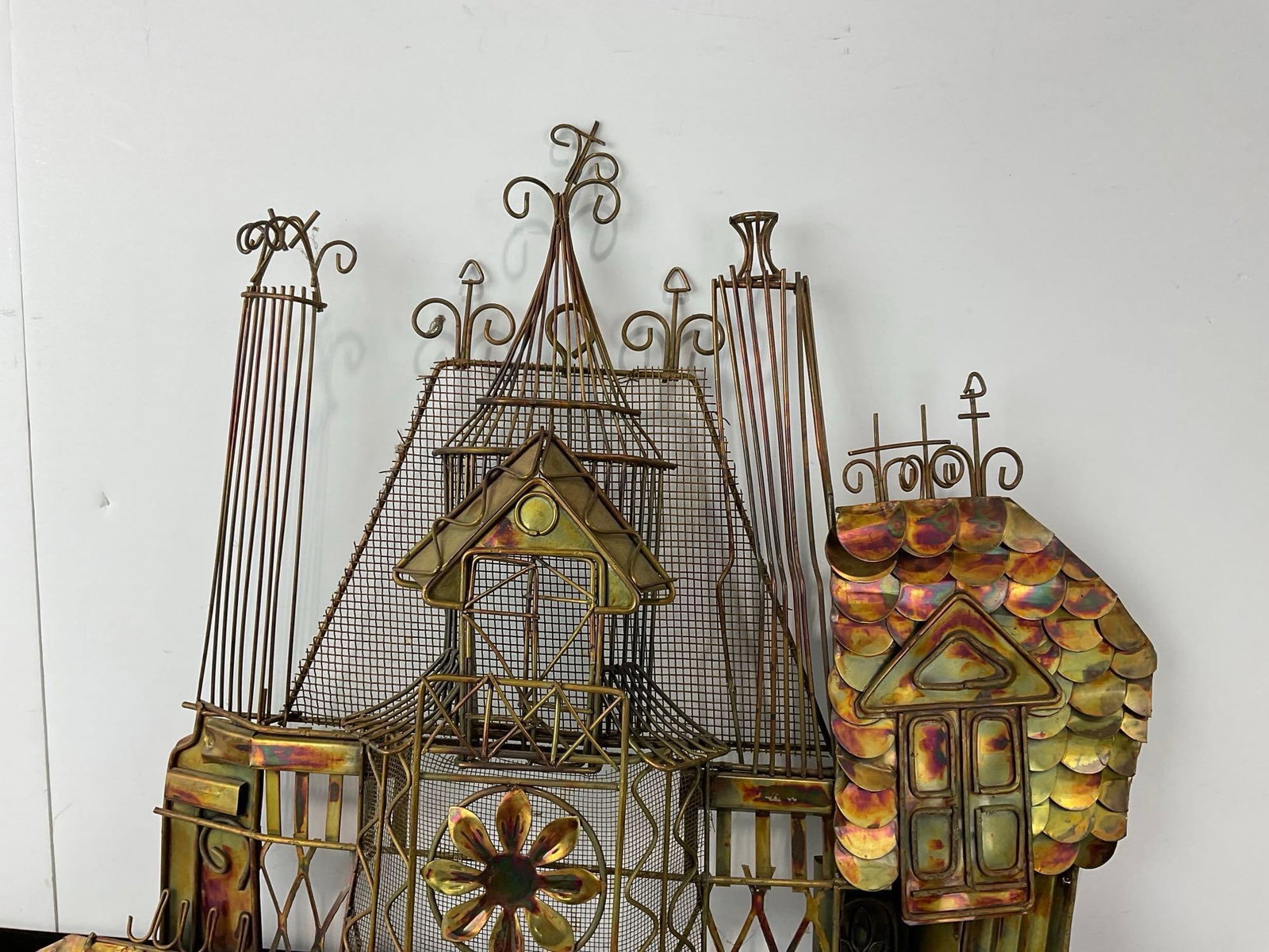 Brutalist Metal Wire, Bronze/Copper, Guy Pullen Victorian House Sculpture, 25x30x6 inches - 2