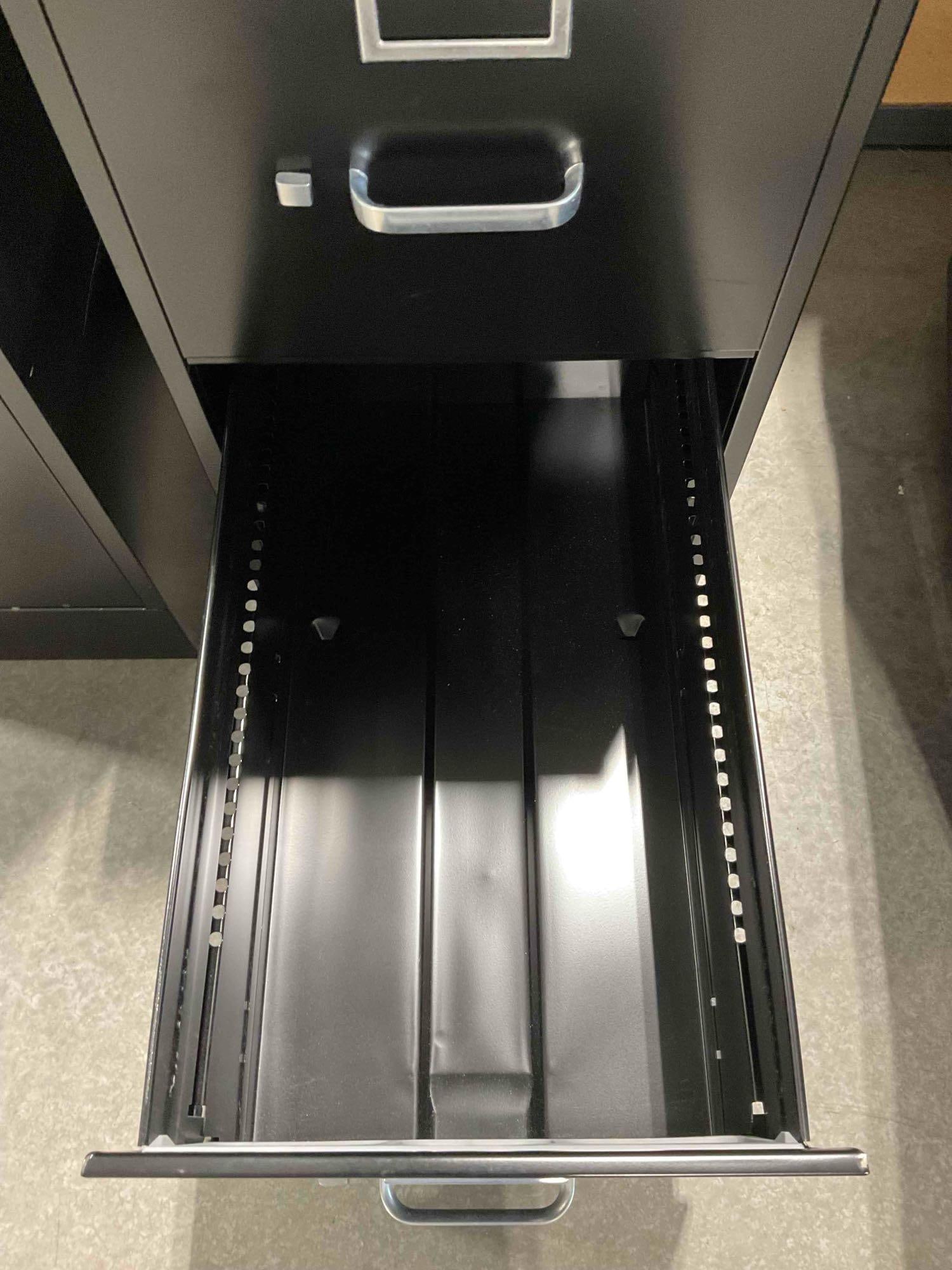 HON Black Metal 2-Drawer Filing Cabinet w/ Key. Fair Condition. Measures 15" x 25" x 29" - 5
