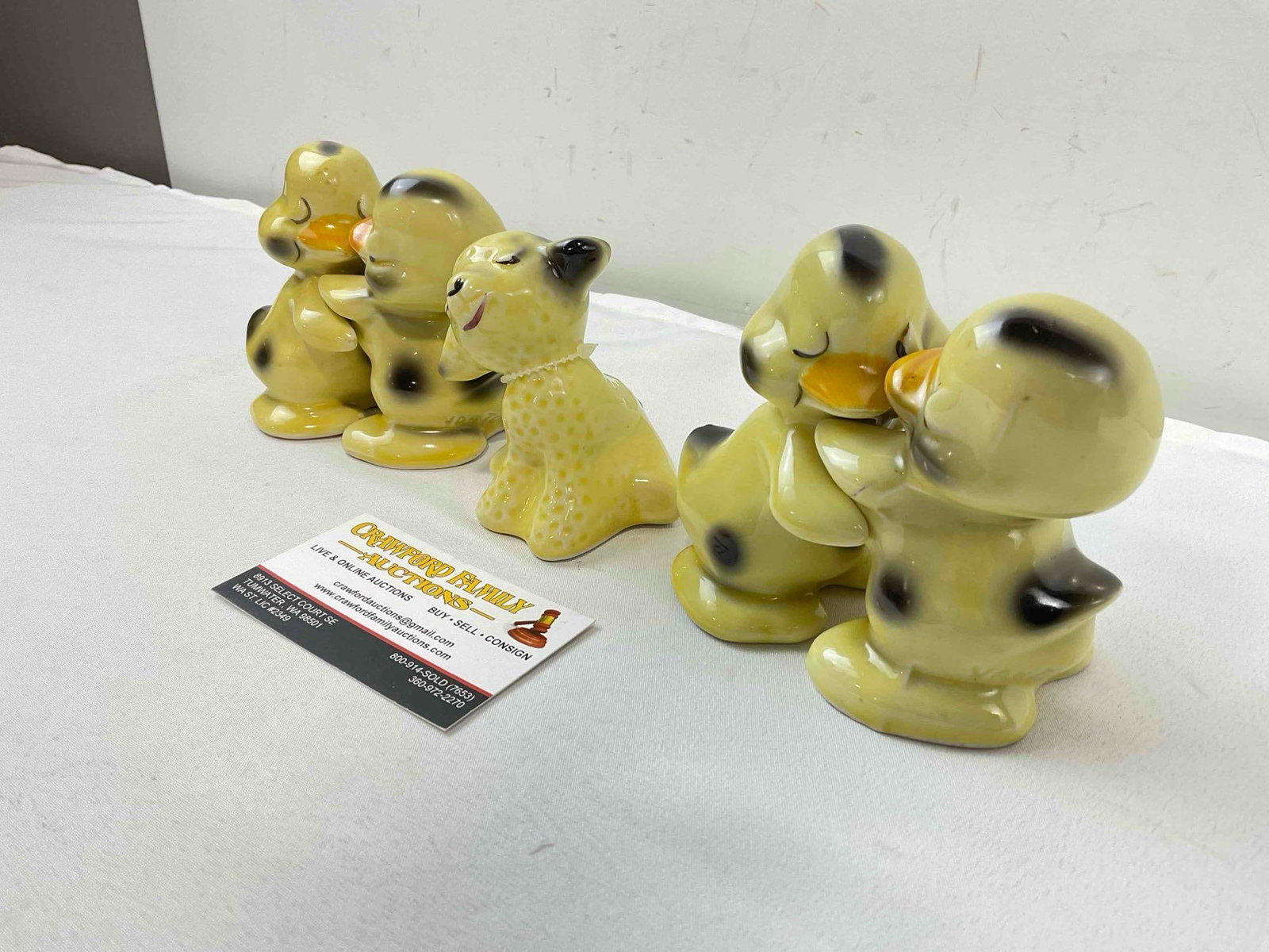 5 pcs Vintage Van Tellingen Ceramic Salt & Pepper Shakers, incl. 2x Ducks & 1x Sheep. See pics. - 2