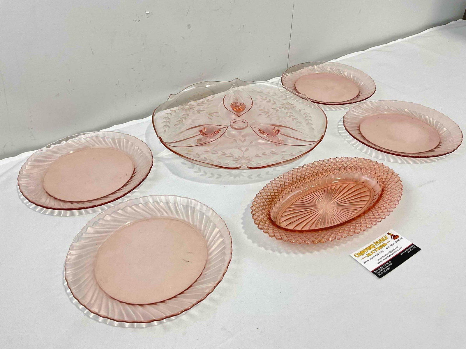 6 pcs Vintage Pink Depression Glass Dishes, incl. 4x Salad Plates & 1x Large Serving Platter. See - 2