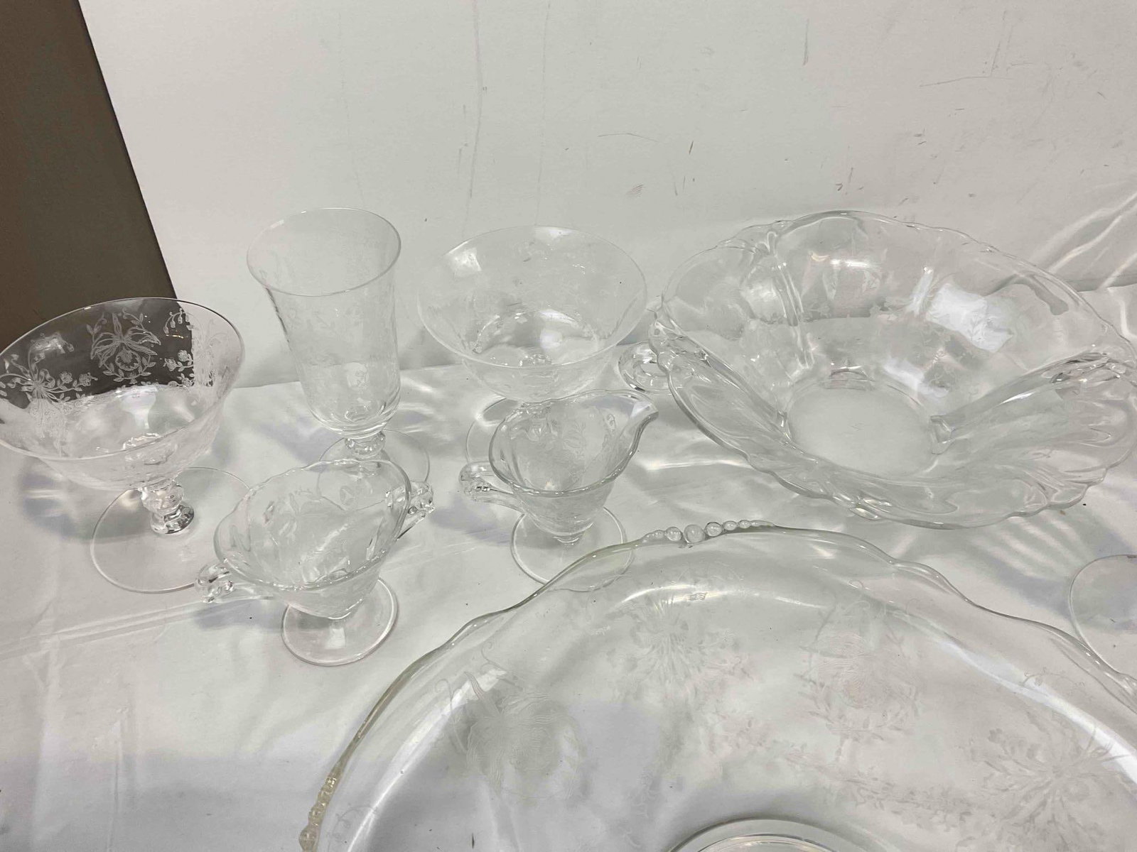 22 pcs Vintage Heisey? Clear Glass Dishes w/ Etched Orchid Flower Detail. Good Condition. See pics. - 6