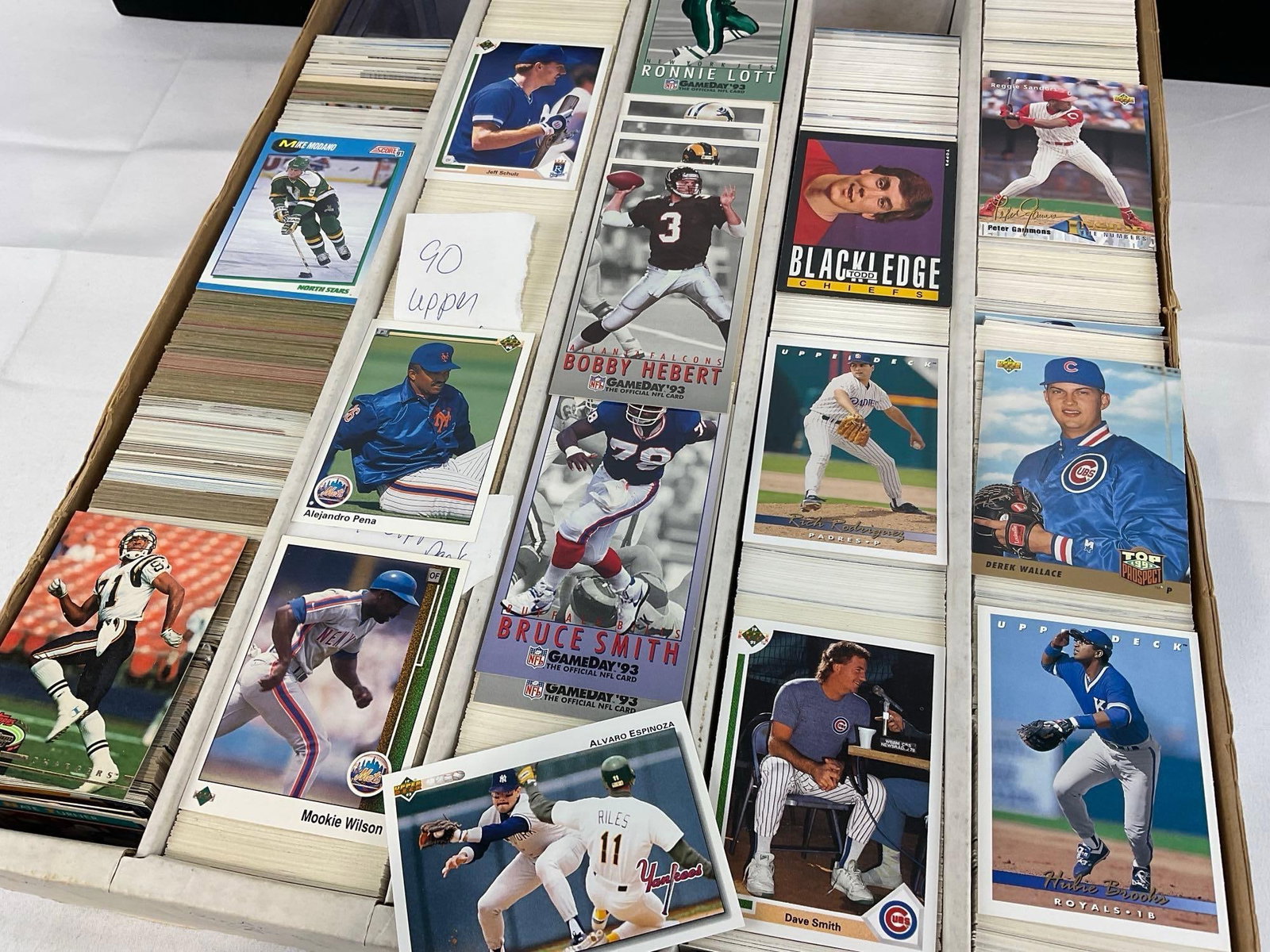 Box of Vintage 5k+ Sports Cards, 90s Upper Deck Baseball, some Topps Football & Score 91 Hockey - 2