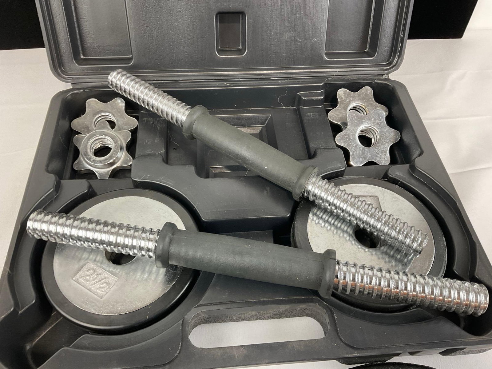 SA Gear Chrome/Rubber Dumbbell Set & 2 2.5 lb plates & 2 10 lb plates, approx 65 pounds all toget... - 4