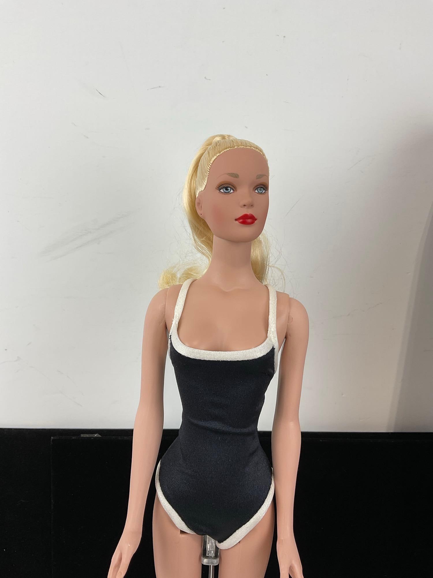 1999 Tyler Wentworth Robert Tonner Doll, in box, TW9117 16 inch doll - 2