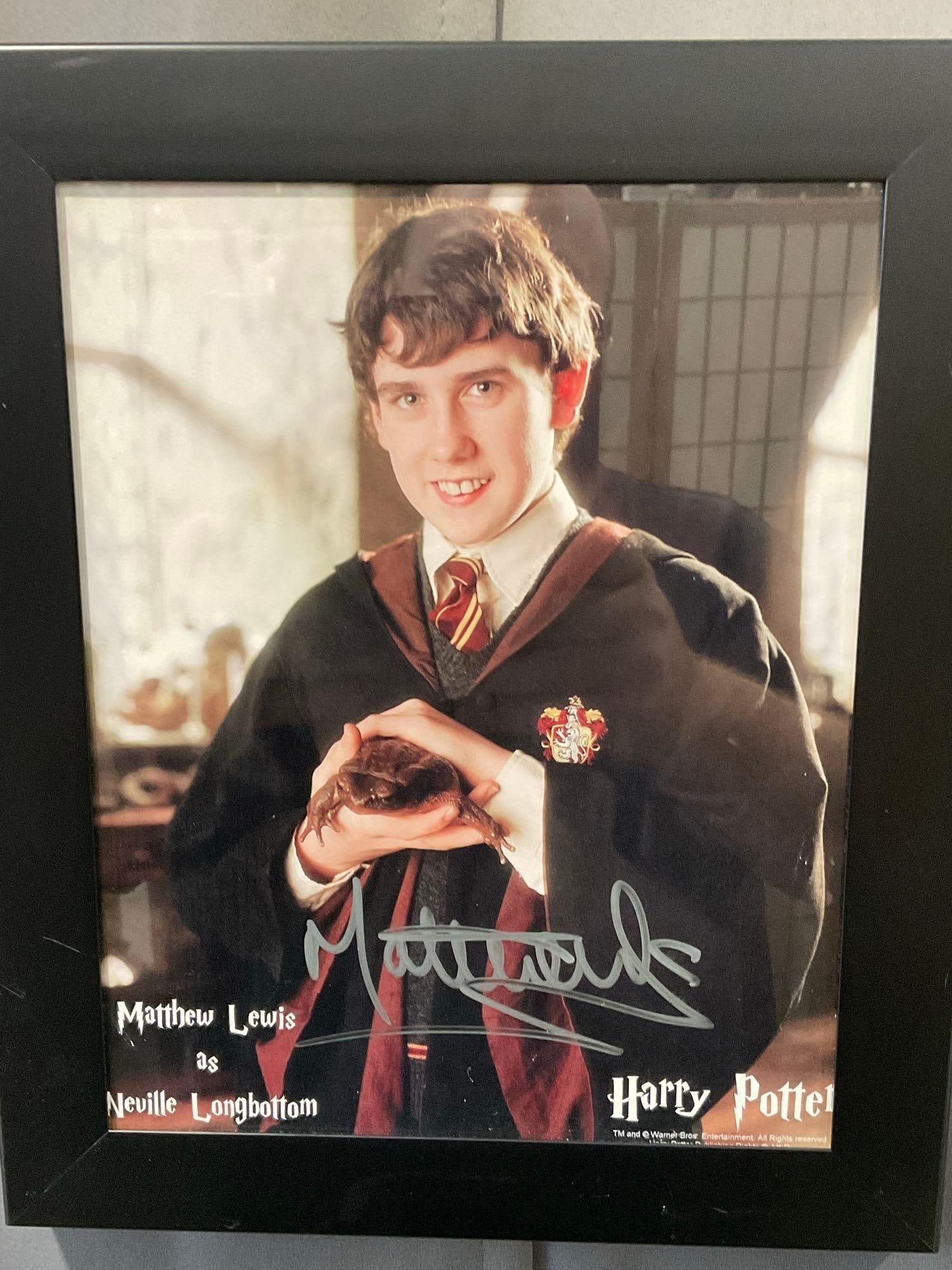 Framed Picture signed by Matthew Lewis as Neville Longbottom from Harry Potter films, 13x11 inches: This from the collection of the late owner of a signed items collection store. Appears to be in good shape. The piece measures approx 13h x 11w x 3d inches. See pics. E-6220