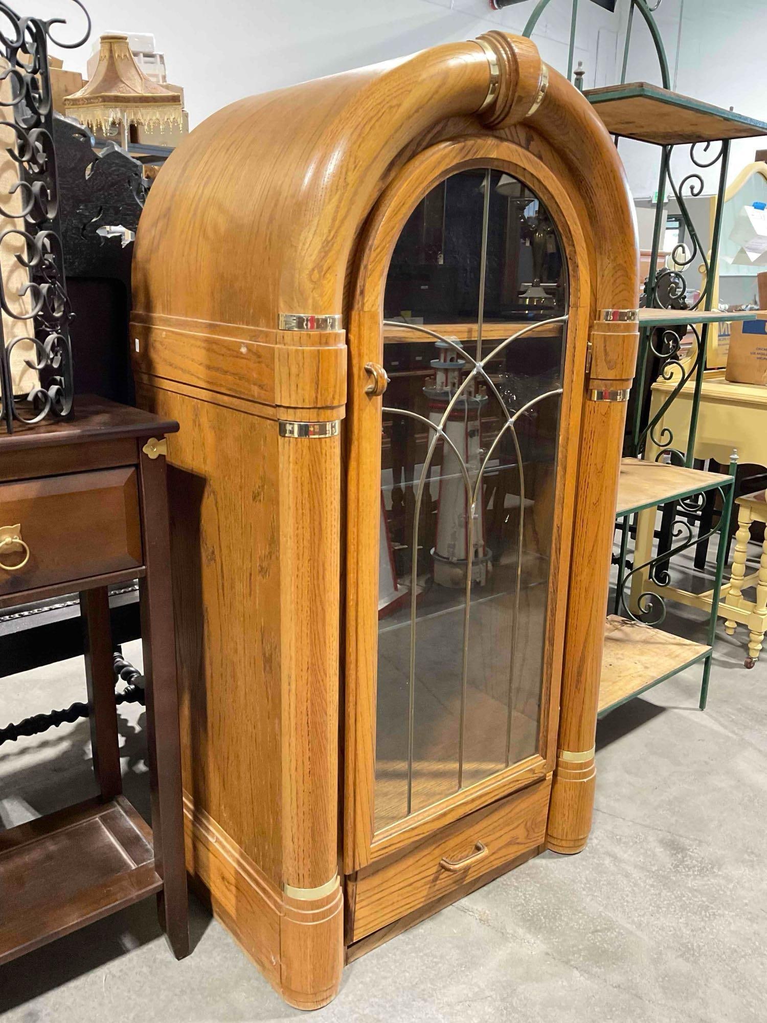 Vintage Jukebox Style Oak Wood Cabinet w/ Pull Out Shelf, 2x Glass Shelves & Drawer. See pics. - 2