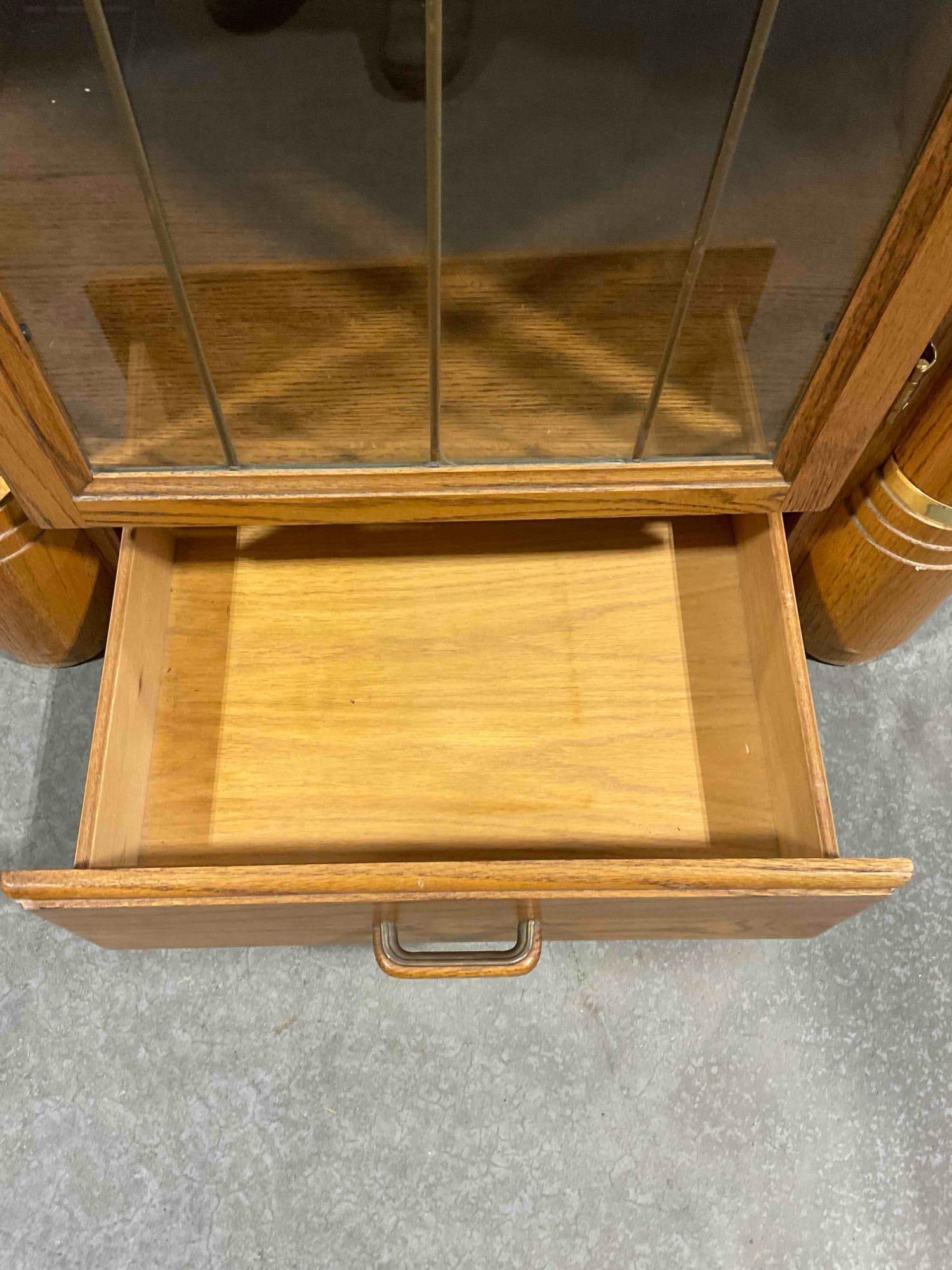 Vintage Jukebox Style Oak Wood Cabinet w/ Pull Out Shelf, 2x Glass Shelves & Drawer. See pics. - 7