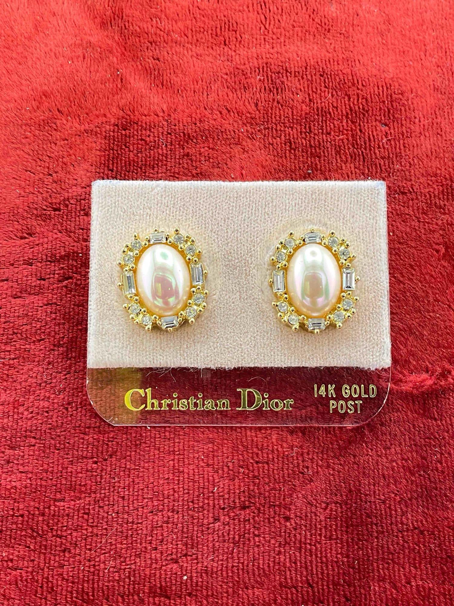 Pair of Vintage Christian Dior Faux pearl earrings w/ 14K gold post Unused.: c-414