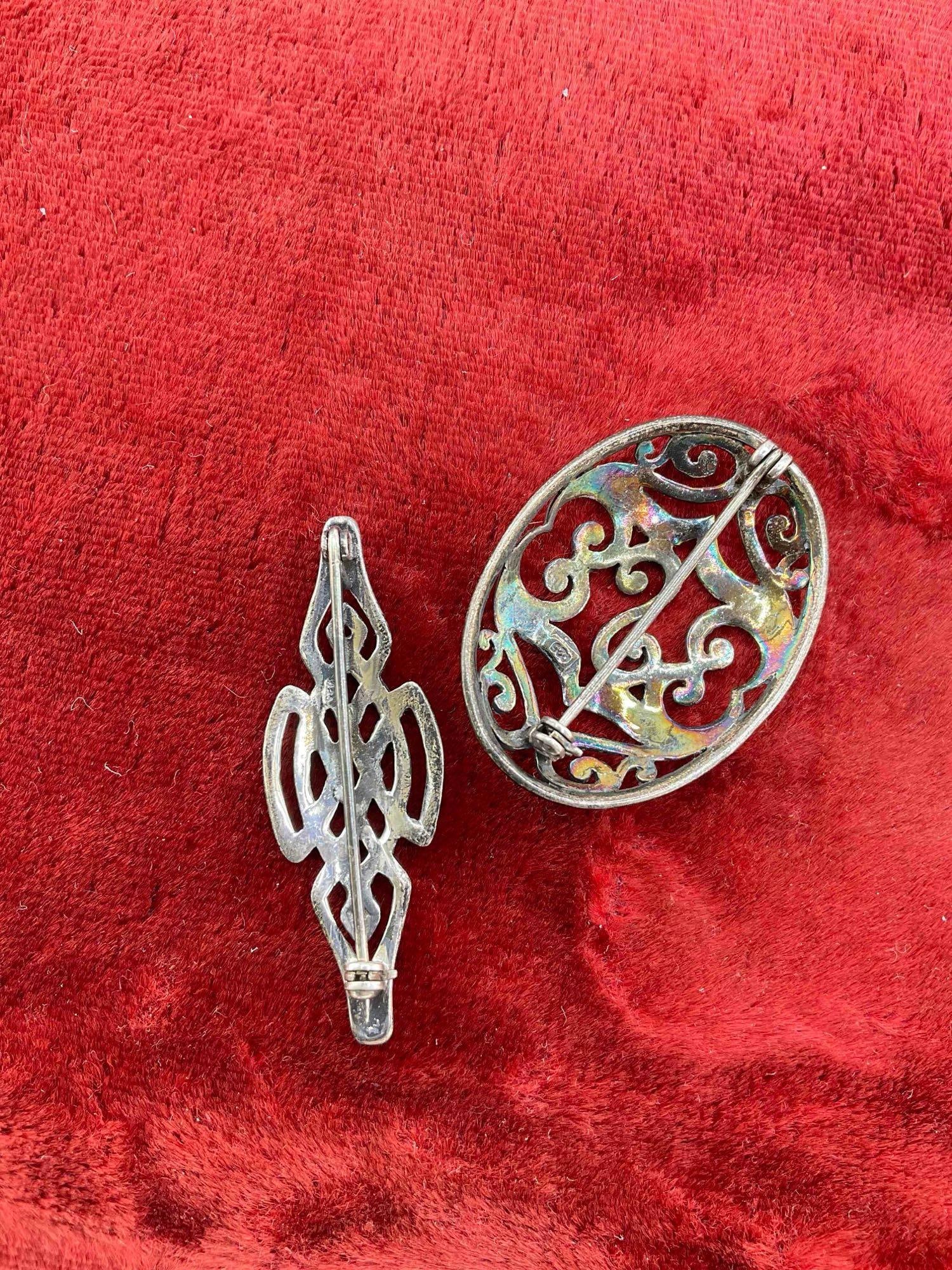 Pair of Vintage Victorian Style Sterling Silver Brooches, both marked. See pics - 5