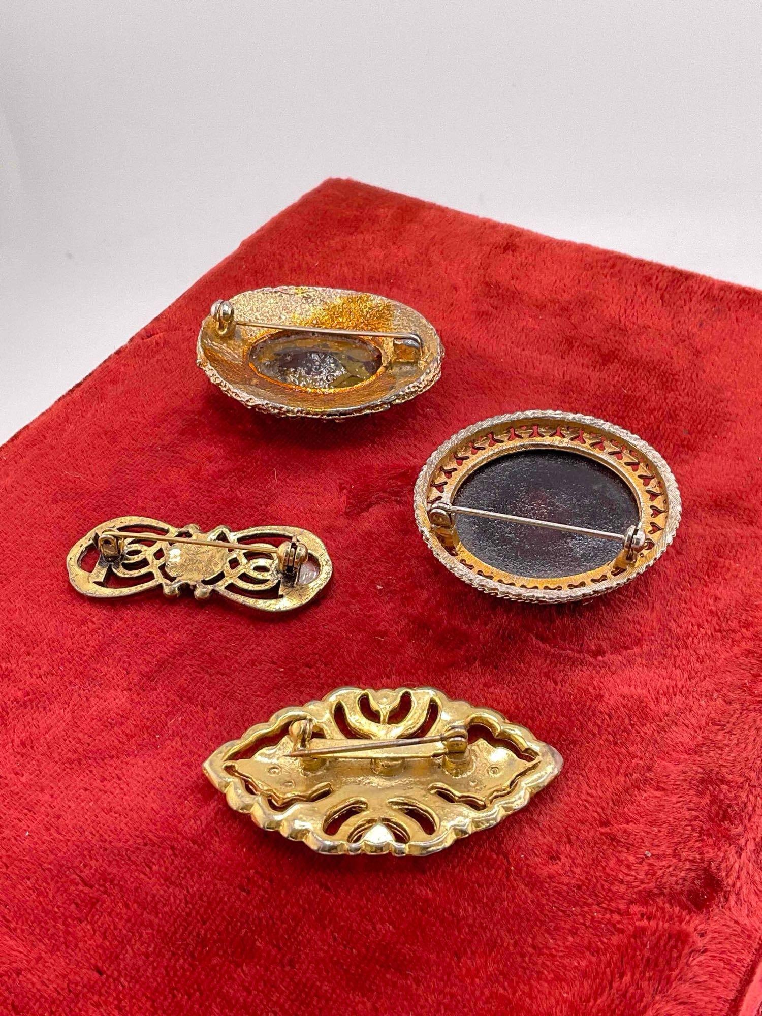 4 x Vintage gold and silver toned MC Brooches/ pins w/ various stones & polished cabochons - 4