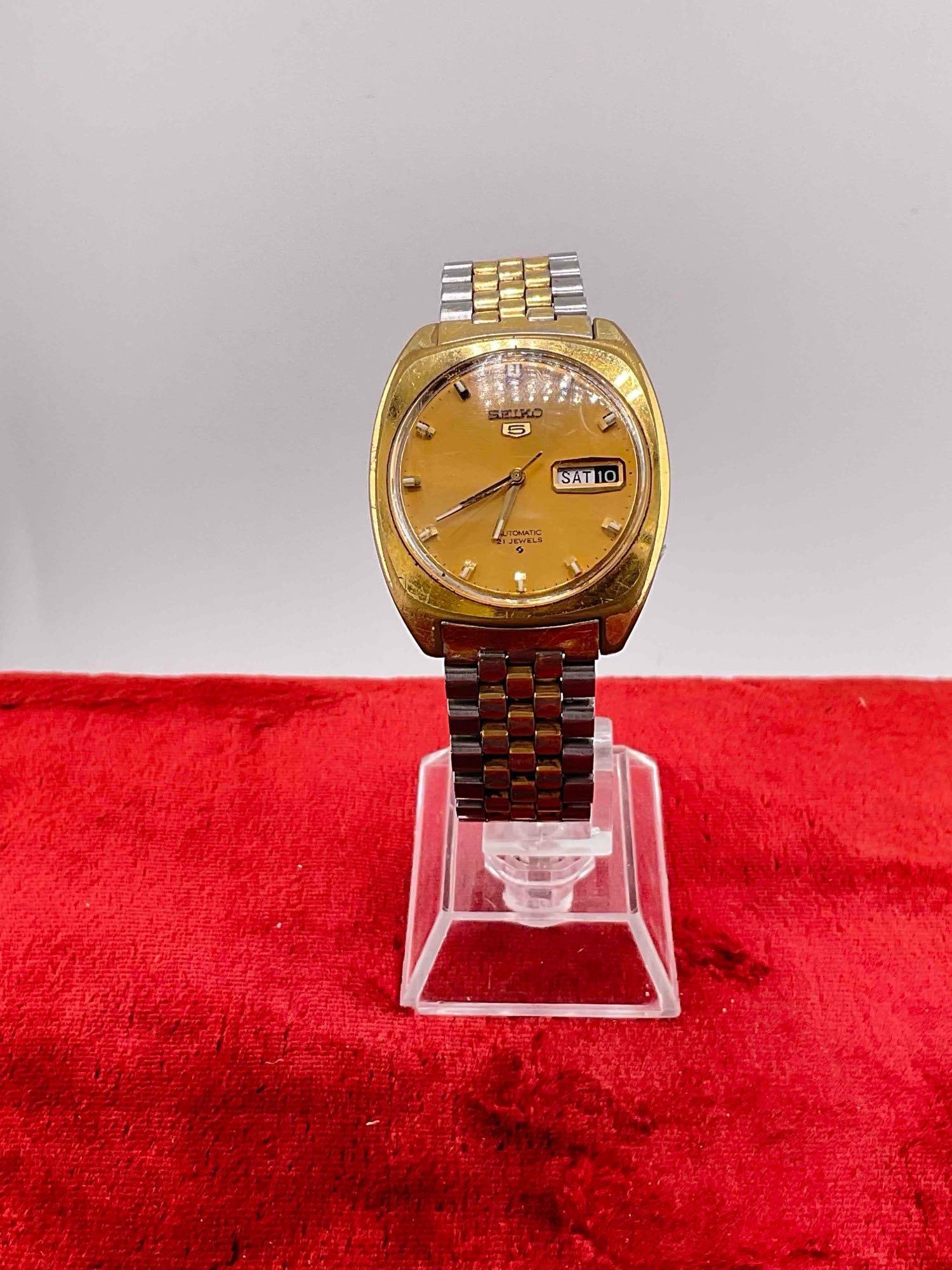 Men's Vintage Gold toned 1970's Seiko 5 Automatic 21 Jewel Date & time mens wrist watch 6119-7103 - 2