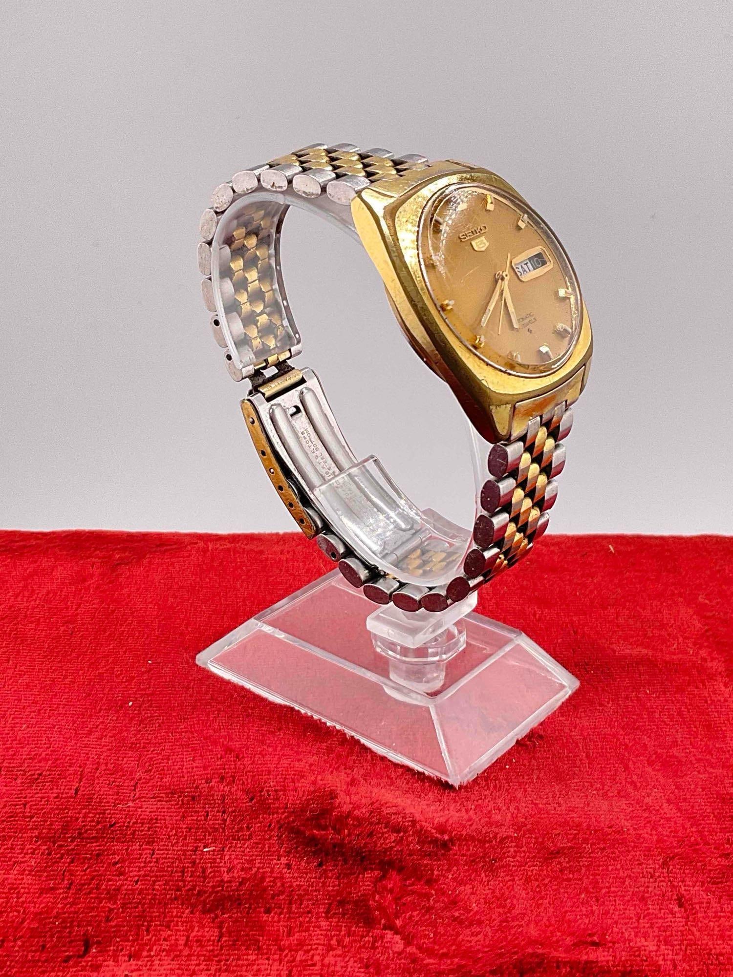 Men's Vintage Gold toned 1970's Seiko 5 Automatic 21 Jewel Date & time mens wrist watch 6119-7103 - 3