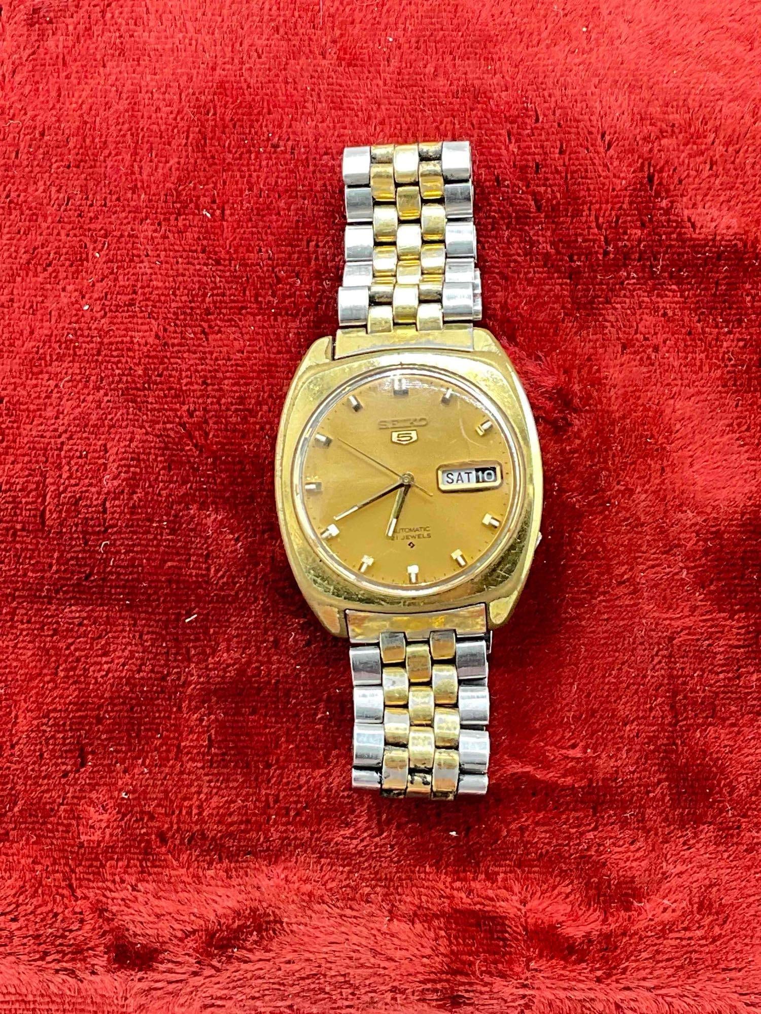 Men's Vintage Gold toned 1970's Seiko 5 Automatic 21 Jewel Date & time mens wrist watch 6119-7103 - 4
