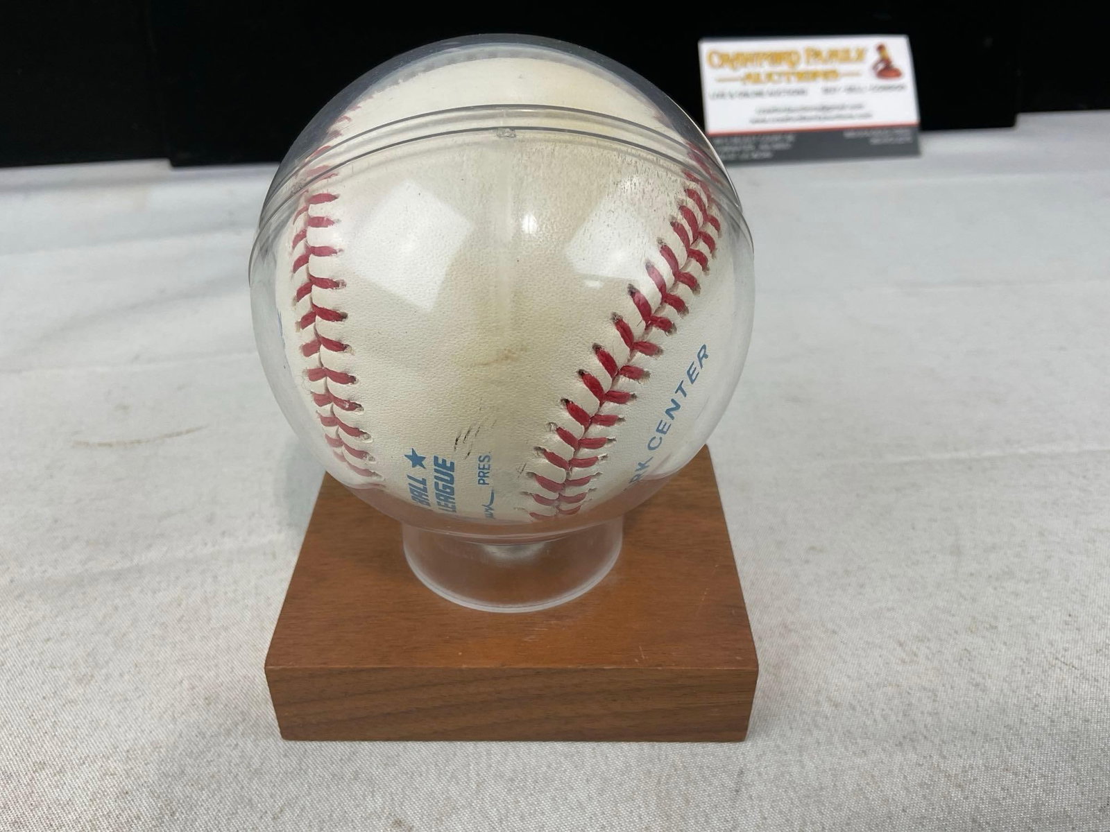 Legendary Baseball Pitcher Nolan Ryan Signed Baseball in acrylic sphere base - 3