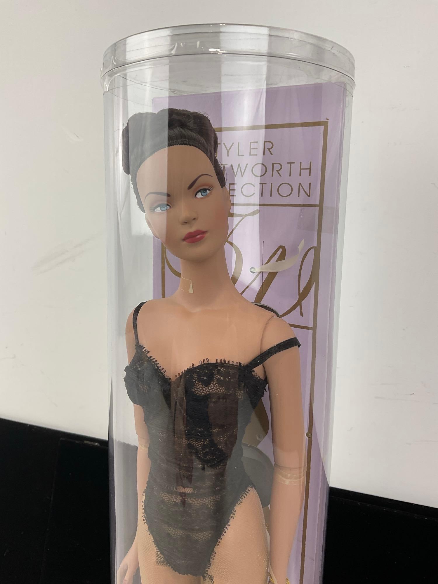 Tyler Wentworth Robert Tonner Doll, Ready to Wear, Suzette Dubois in plastic cylinder, 16 inch - 2