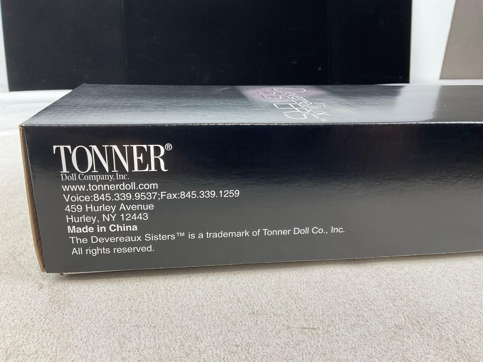 Devereaux Sisters Au Printemps Renee Robert Tonner Doll, 16 inch tall, in original box - 7
