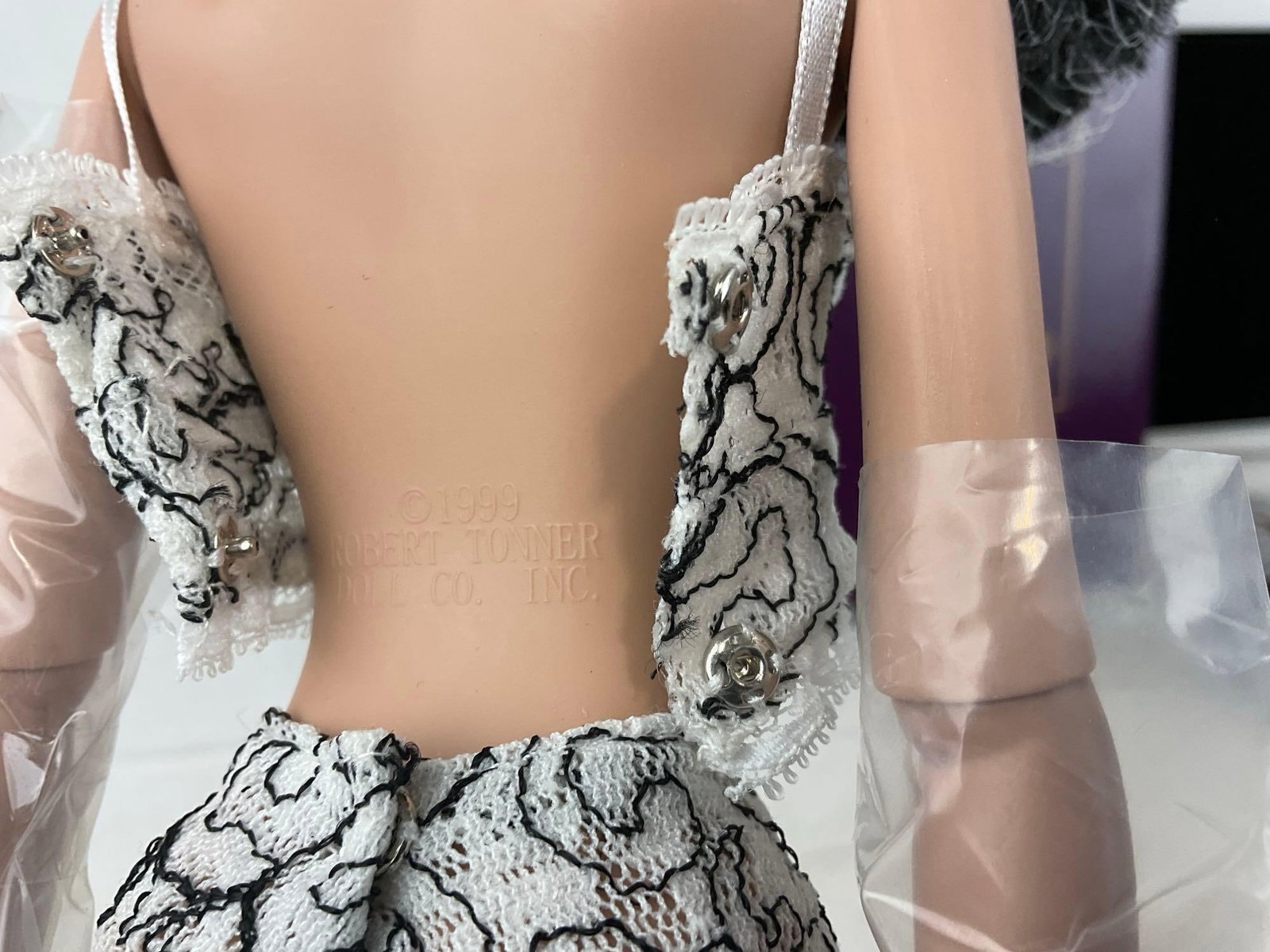 Tyler Wentworth Ready to Wear Carrie TW2404, in original box, 16 inch doll - 6