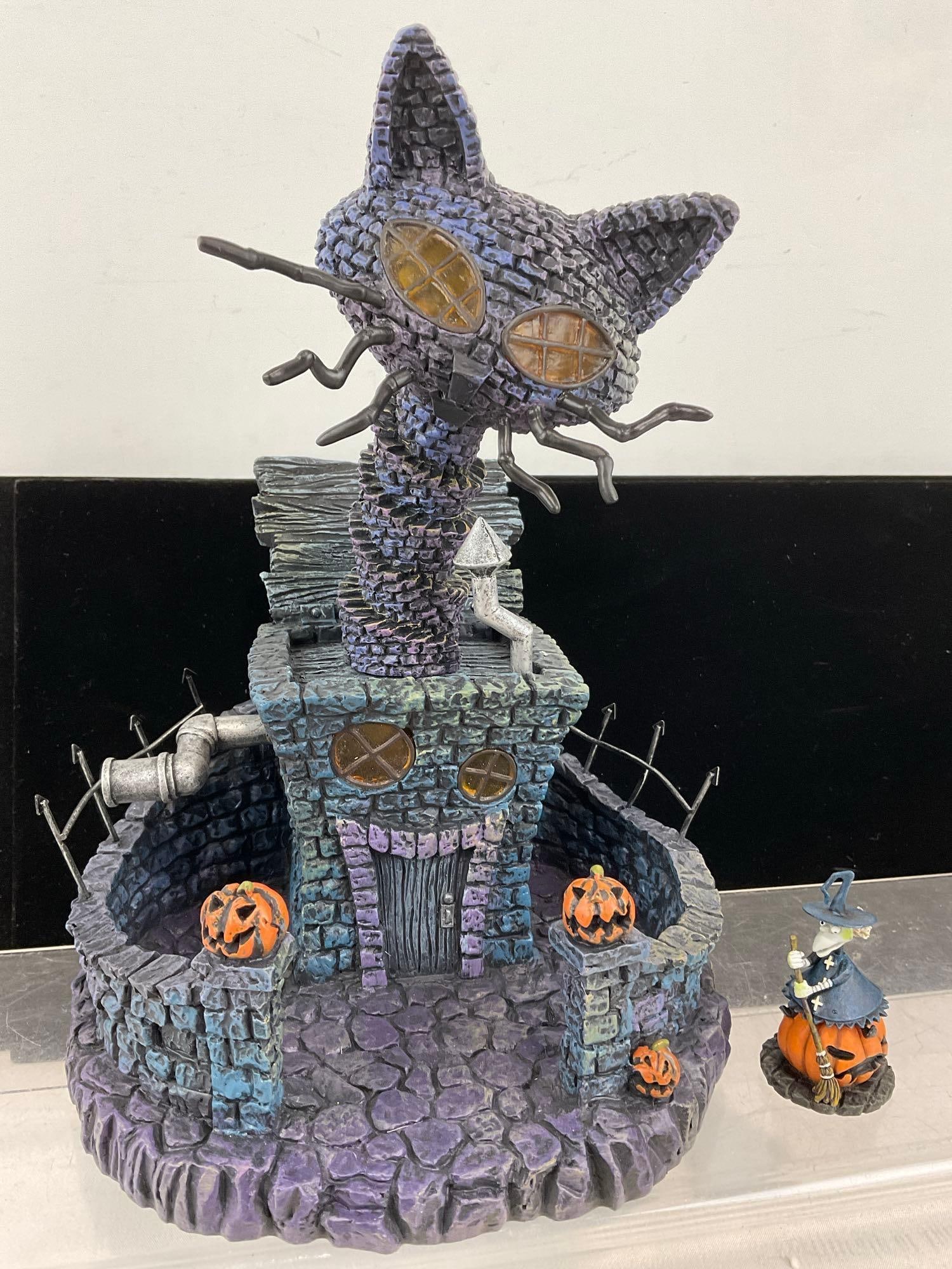 Hawthorne Village Nightmare Before Christmas Light Up Bldg, Jack-In-The-Box House A0576 2006 w/COA - 2