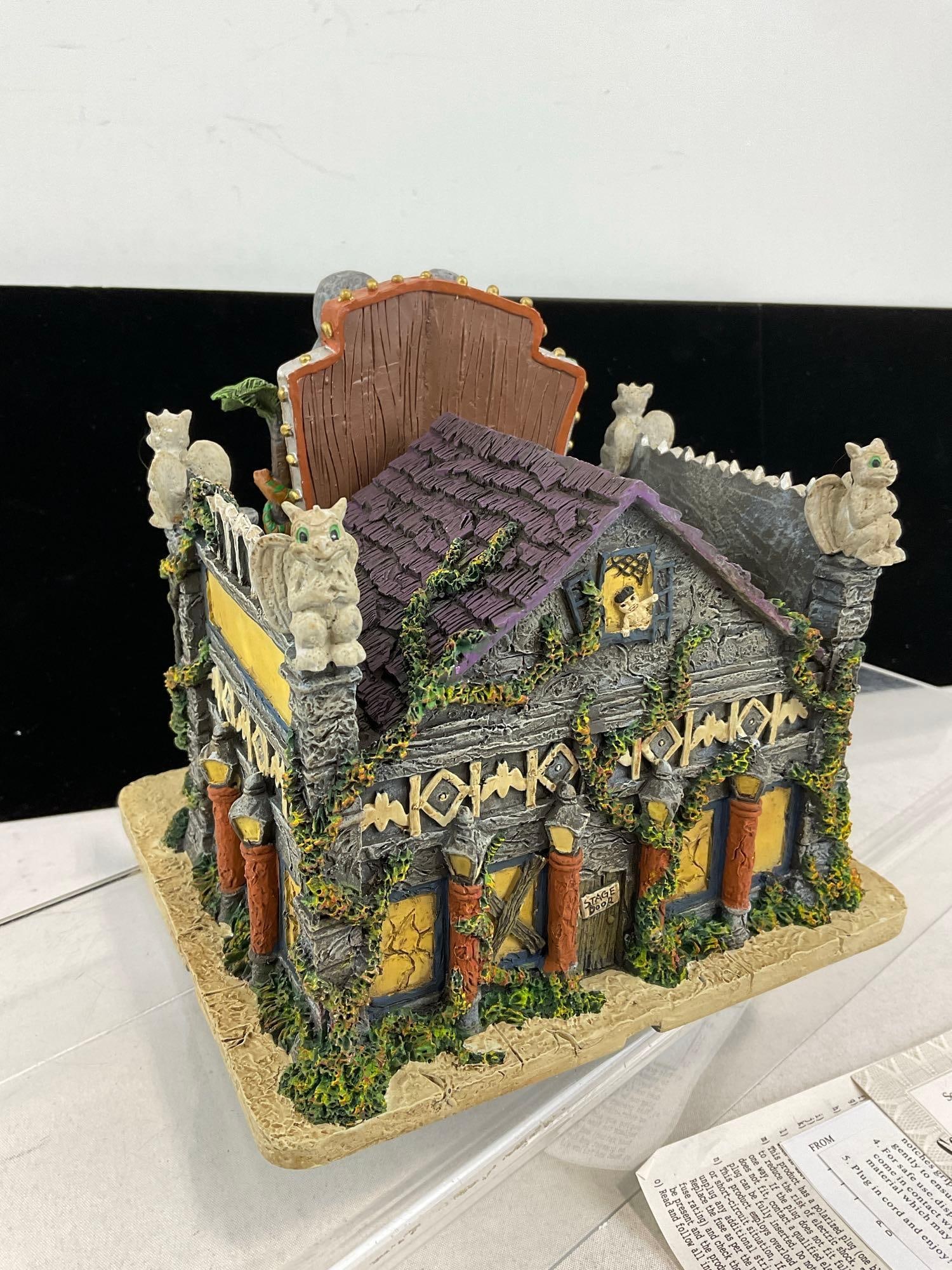 Hawthorne Village Halloween Light Up Bldg, The Munsters, Mockingbird Theater, A0761 2005 w/COA - 3