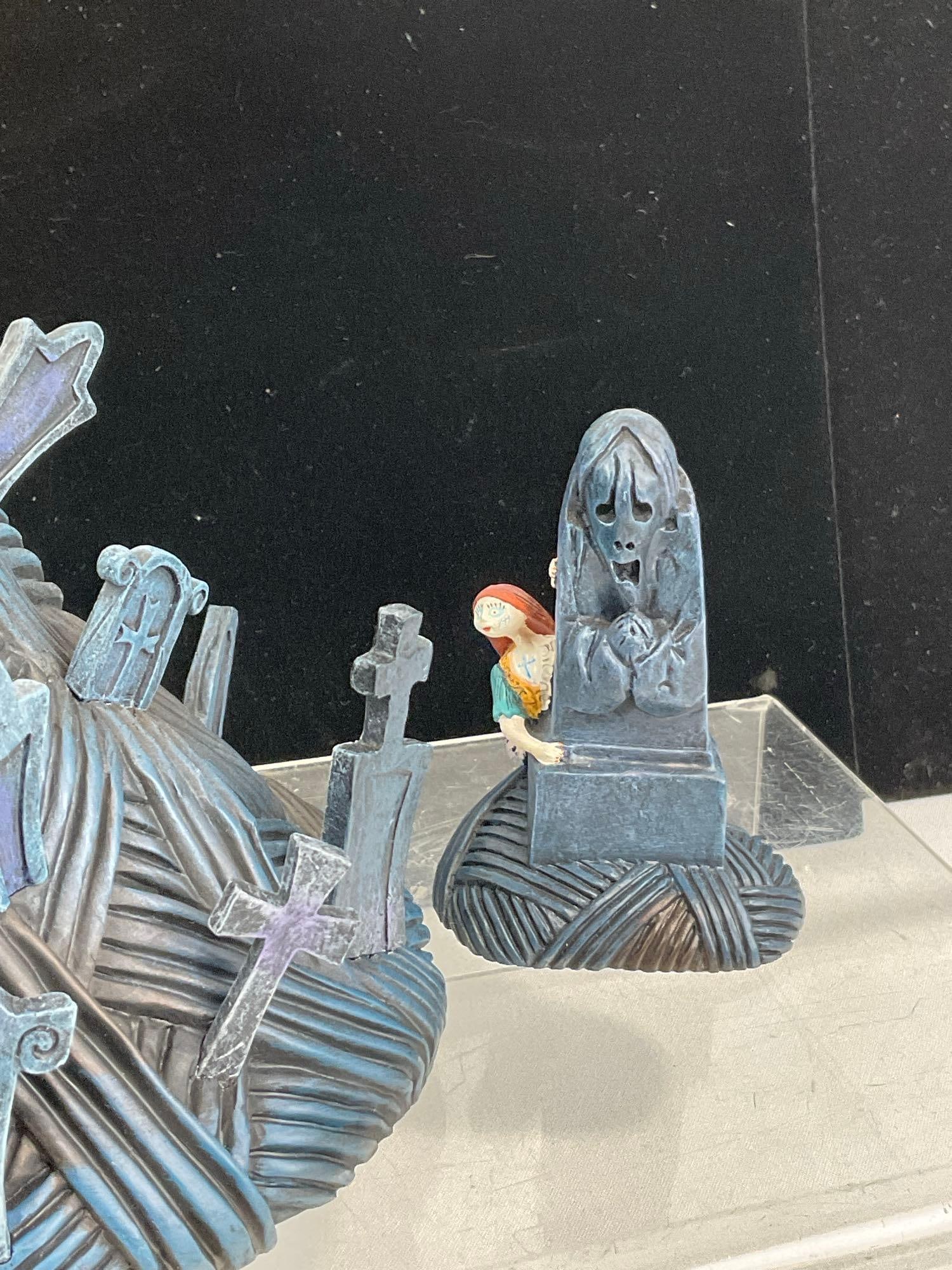 Hawthorne Village Nightmare Before Christmas Light Up Bldg Cemetery Hill, w/COA - 3