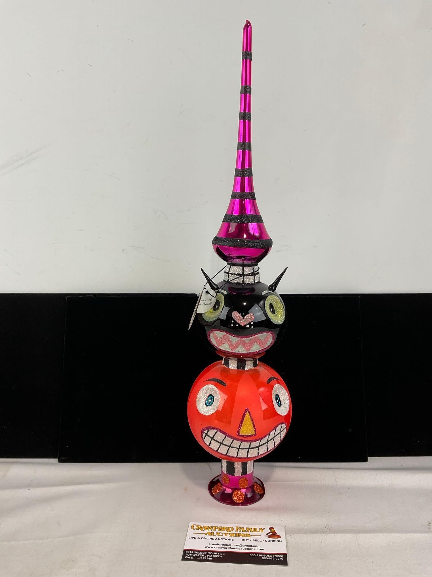 Glitterville Halloween Finial Department 56 Glass Tree Topper, Handpainted & Glittered, 18 inch: Appears to be in good shape. The piece measures approx 22h x 6w x 6d inches. See pics. E-6160