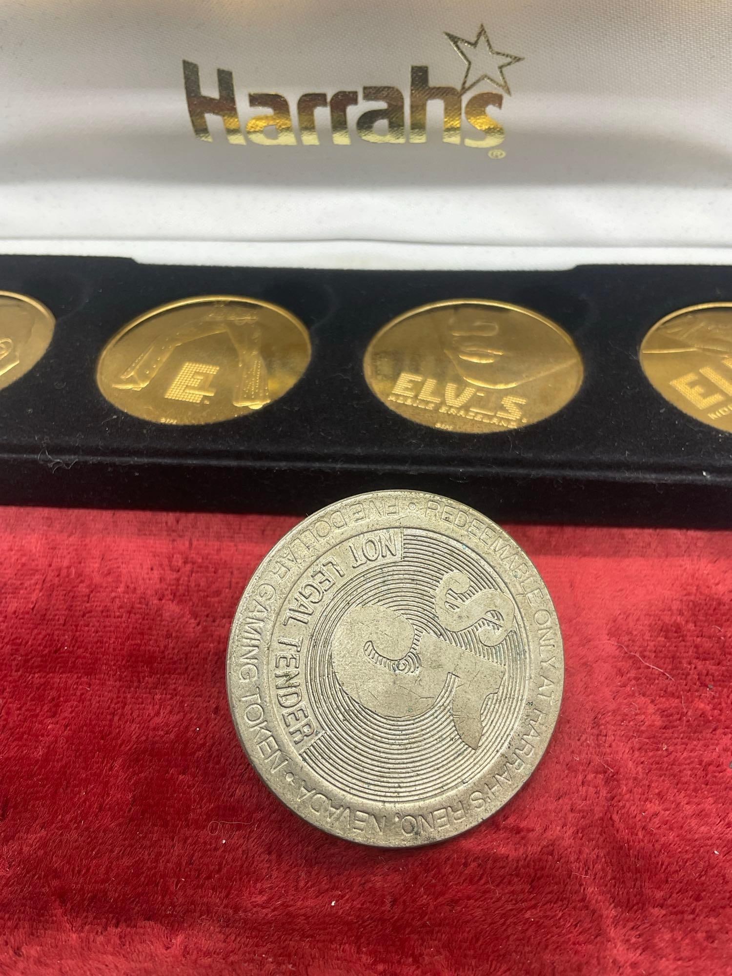 2002 Harrahs Casino Elvis Presley 4 x Gold toned coin set + Vintage $5.00 Harrahs Gaming token - 3