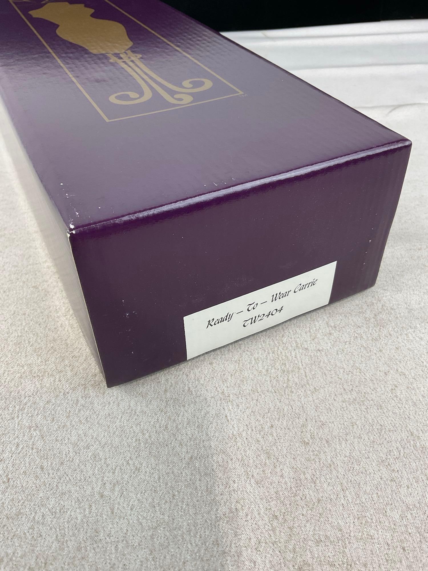 Tyler Wentworth Robert Tonner Ready-To-Wear Carrie Doll, TW2404, 16 inch in original box - 4