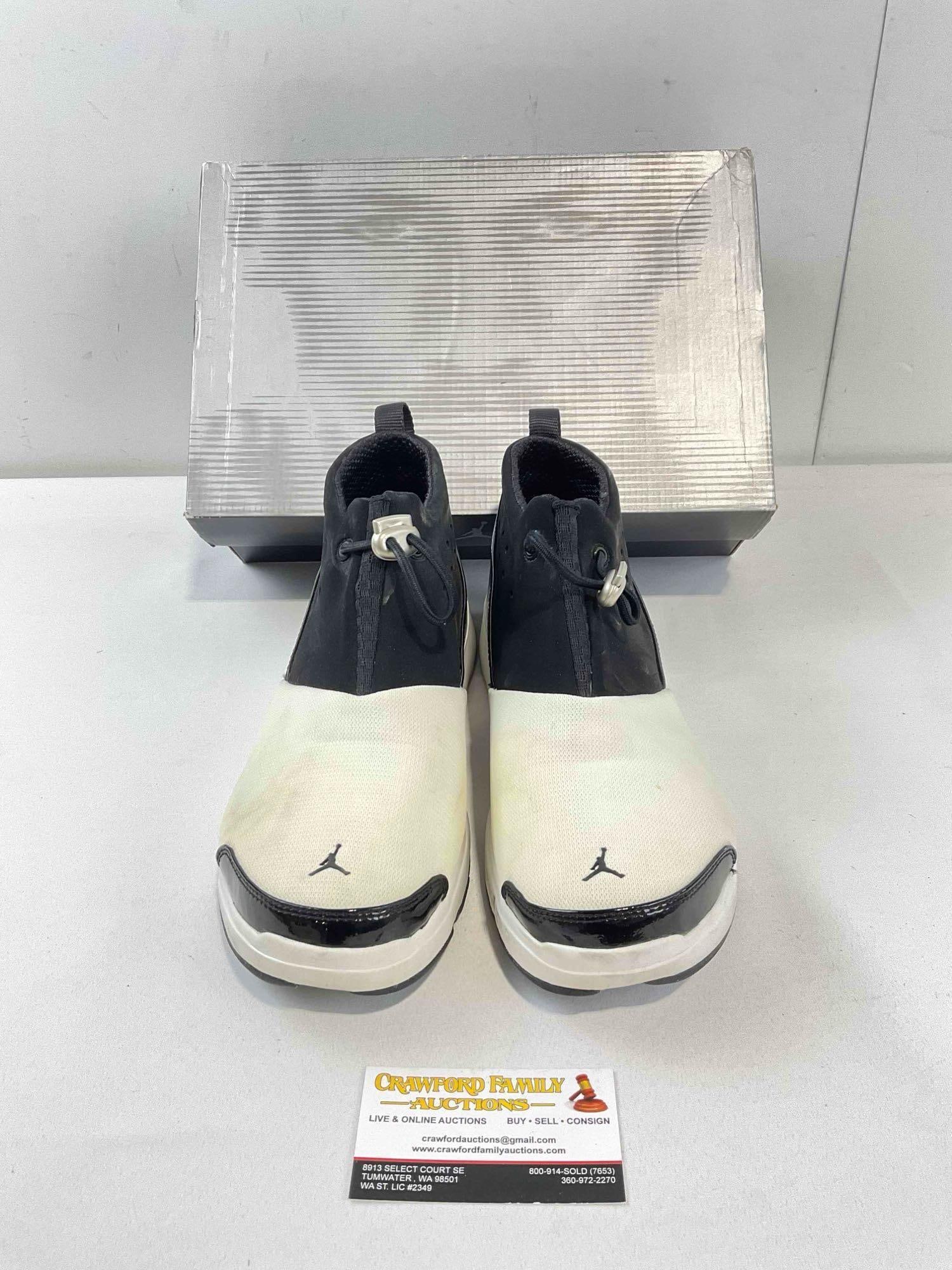 Pair of Men's US 11 Air Jordan Roy Jones Jr. Black & White Bolo Trainer Slip On Shoes w/ Box.: Pair of Men's US 11 Air Jordan Roy Jones Jr. Black & White Bolo Trainer Slip On Shoes w/ Box. Have stains and wear indicative of age and use, otherwise look to be in fair condition. Box measures