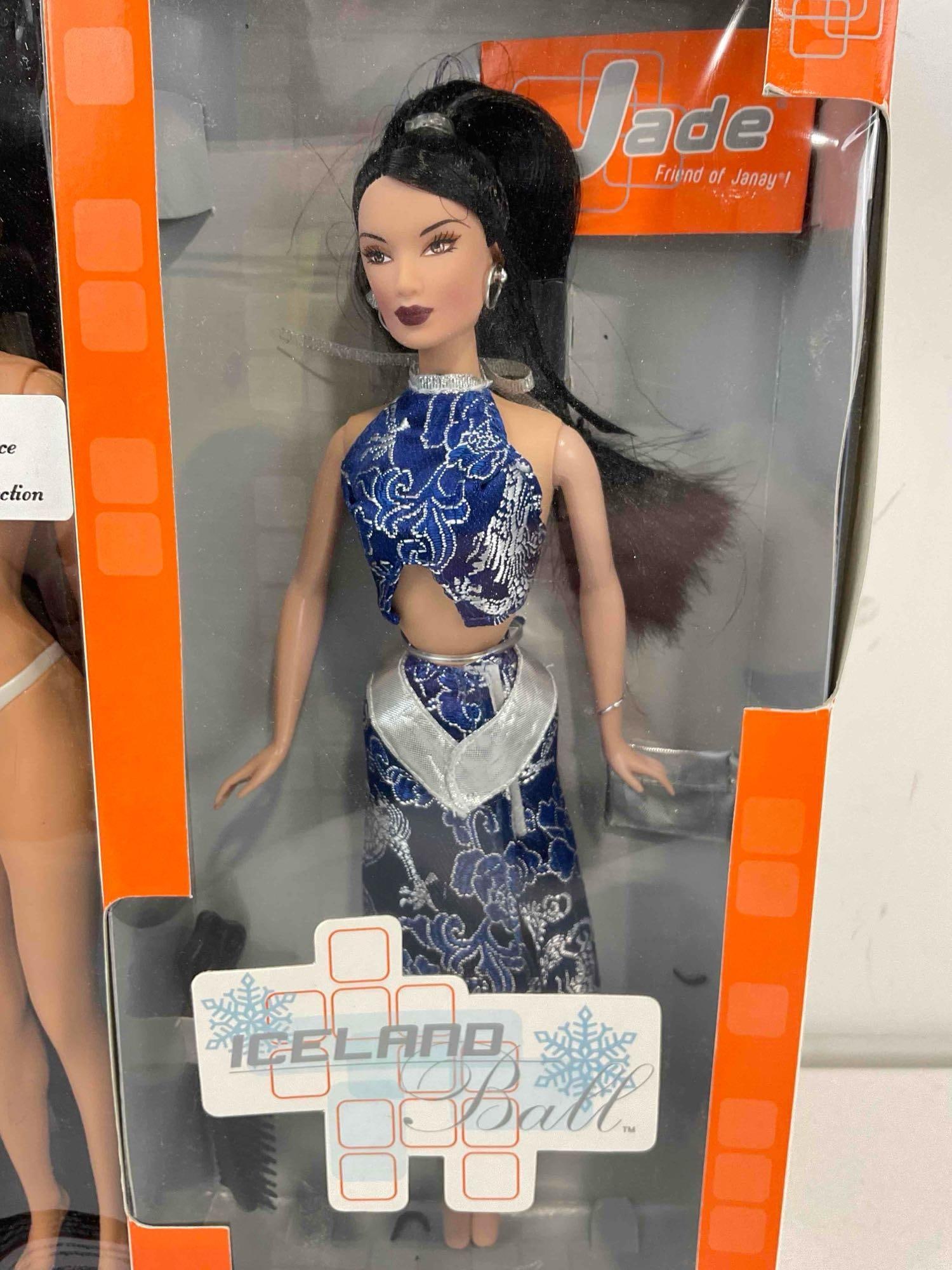 5 pcs Collectible Fashion Dolls, incl. Integrity Dolls Iceland Ball Jade 30058 in Original Box. - 7