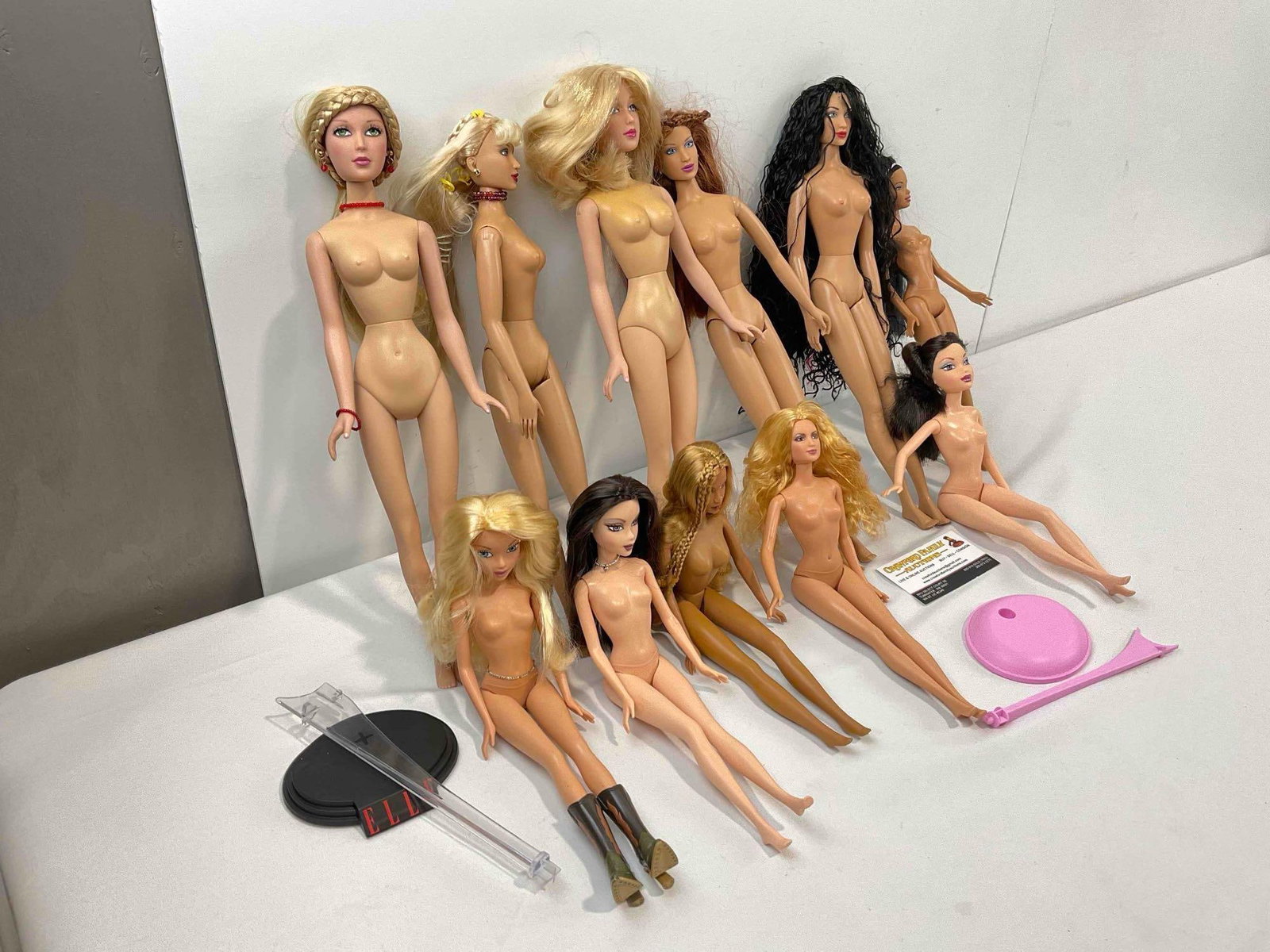 13 pcs Collectible Fashion Dolls, incl. Vintage Mattel, JAKKS Pacific & Integrity Dolls. See pics. - 2