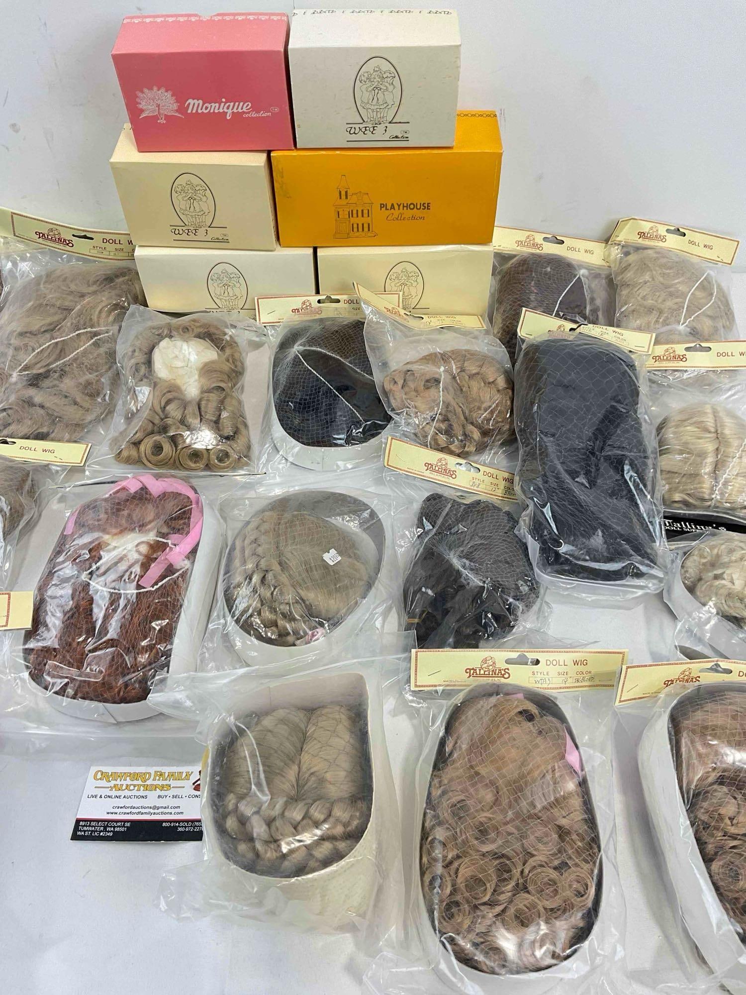 36 pcs Vintage Doll Wigs, incl. Tallina's, Monique, Playhouse & Wee 3. Good Condition. See pics. - 4