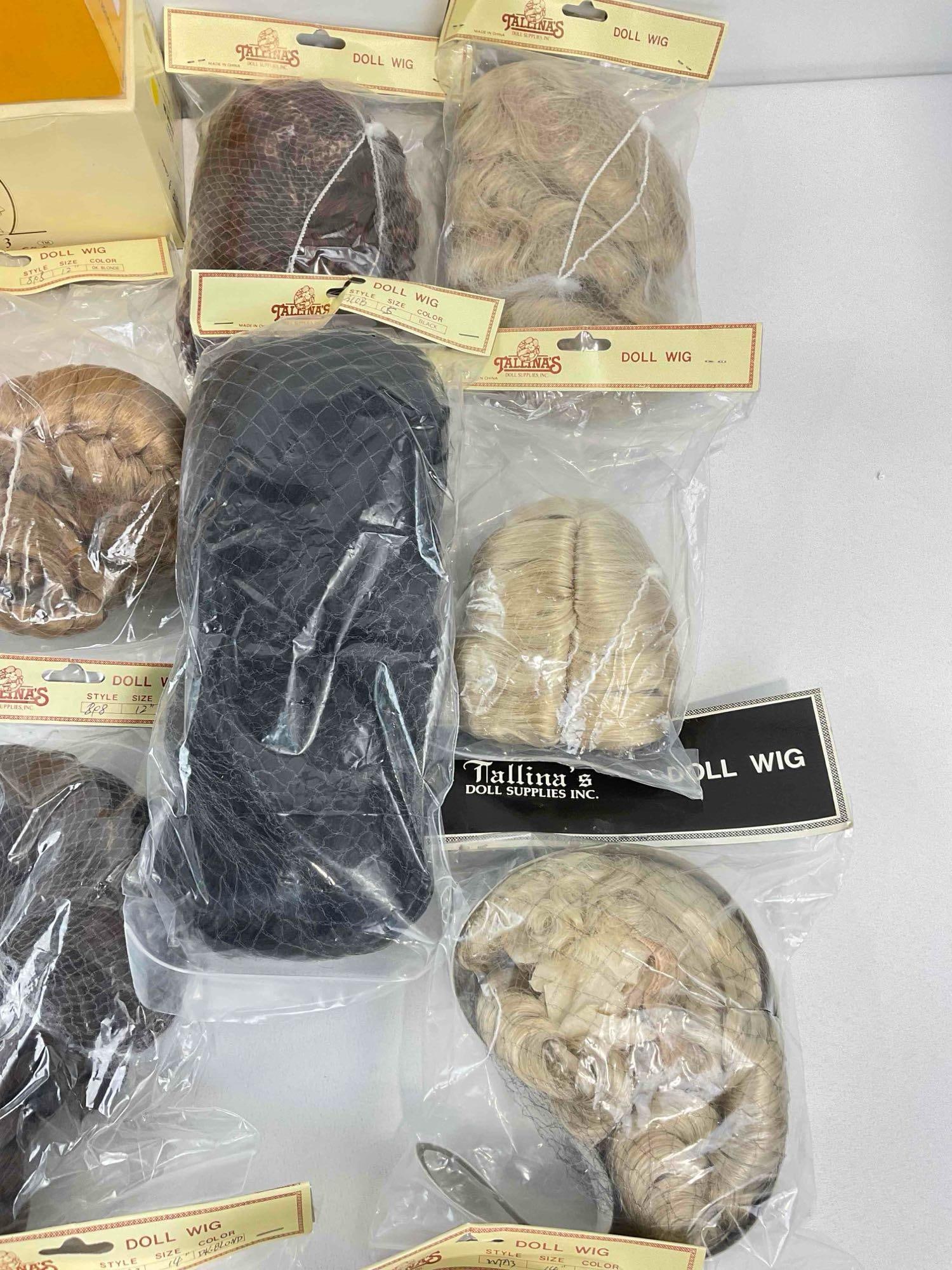 36 pcs Vintage Doll Wigs, incl. Tallina's, Monique, Playhouse & Wee 3. Good Condition. See pics. - 5