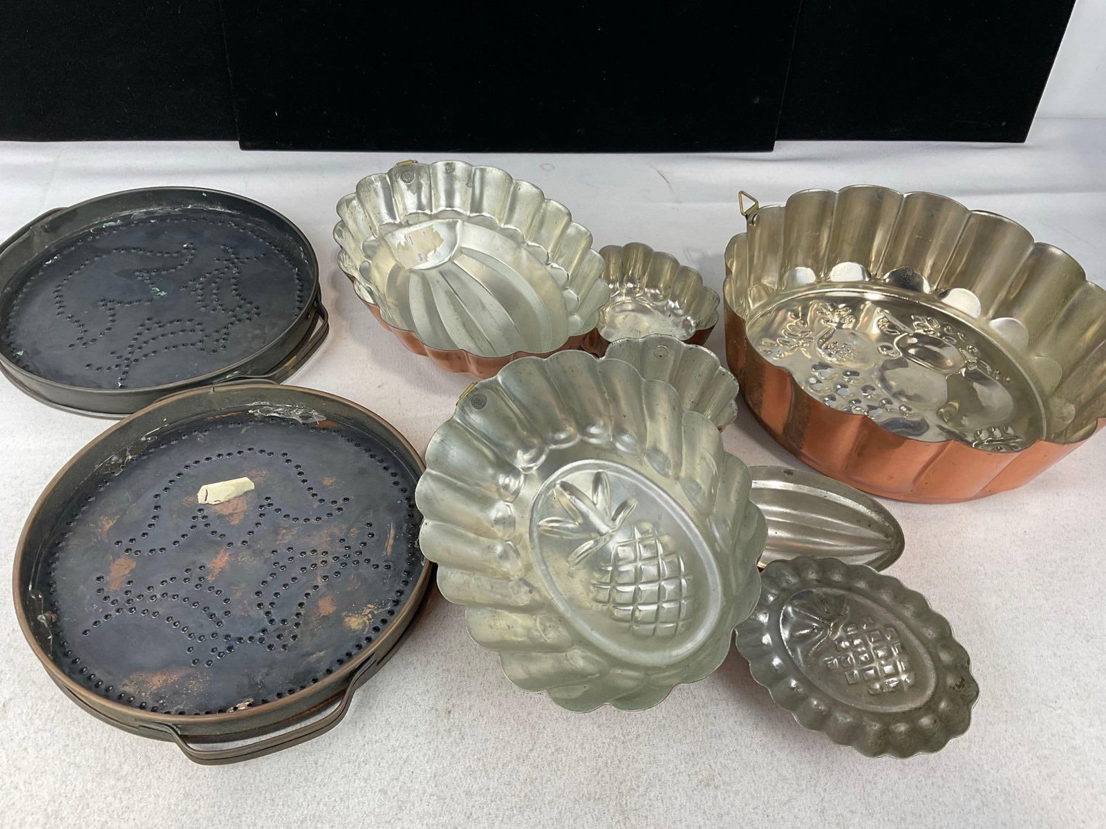 2 Pfaltzgraff Village Copper Punches Trivets & 7 Copper Clad Cake & Jelly Molds, - 4