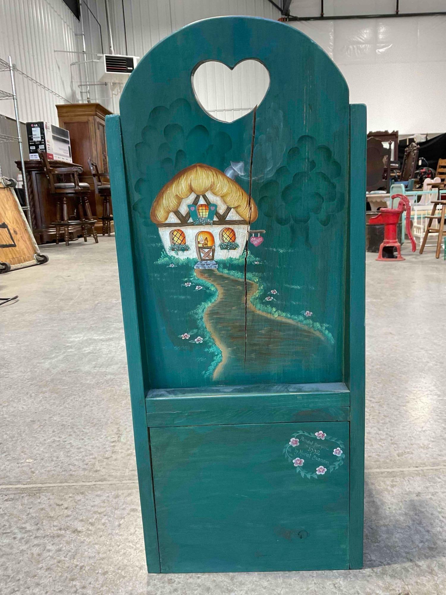 Vintage Wood Child's Doll Chair Painted Green w/ Goldilocks & The Three Bears Design. See pics. - 4