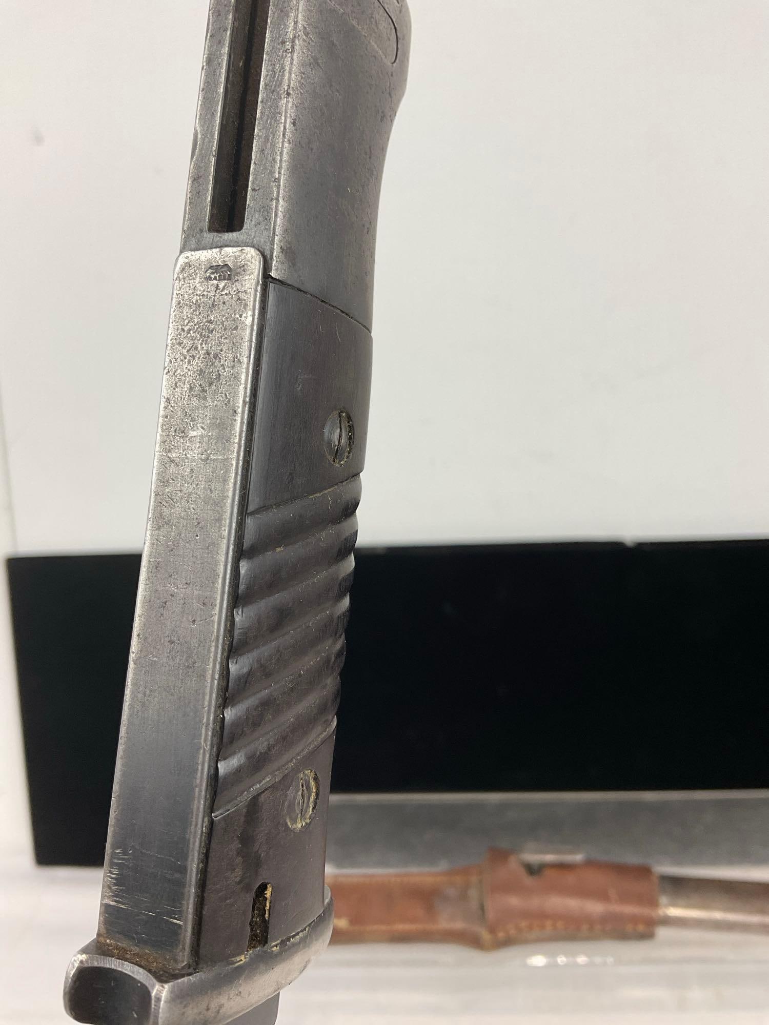 Antique Century German R. Weyersberg K98 Bayonet 12 inch blade w/scabbard marked 1916 - 6