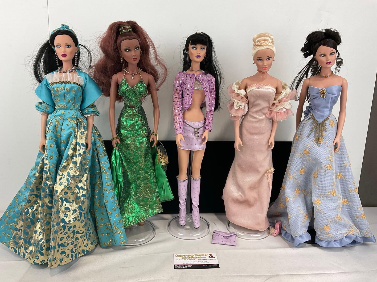 5 Vintage Paradise Galleries by Sandra Bilotto Dolls, Butterfly Splendor Koko, Jaclyn, Gigi & 2 m...: Appears to be in good shape. The dolls are 19 inches tall. The piece measures approx 6h x 20w x 14d inches. See pics. E-6160