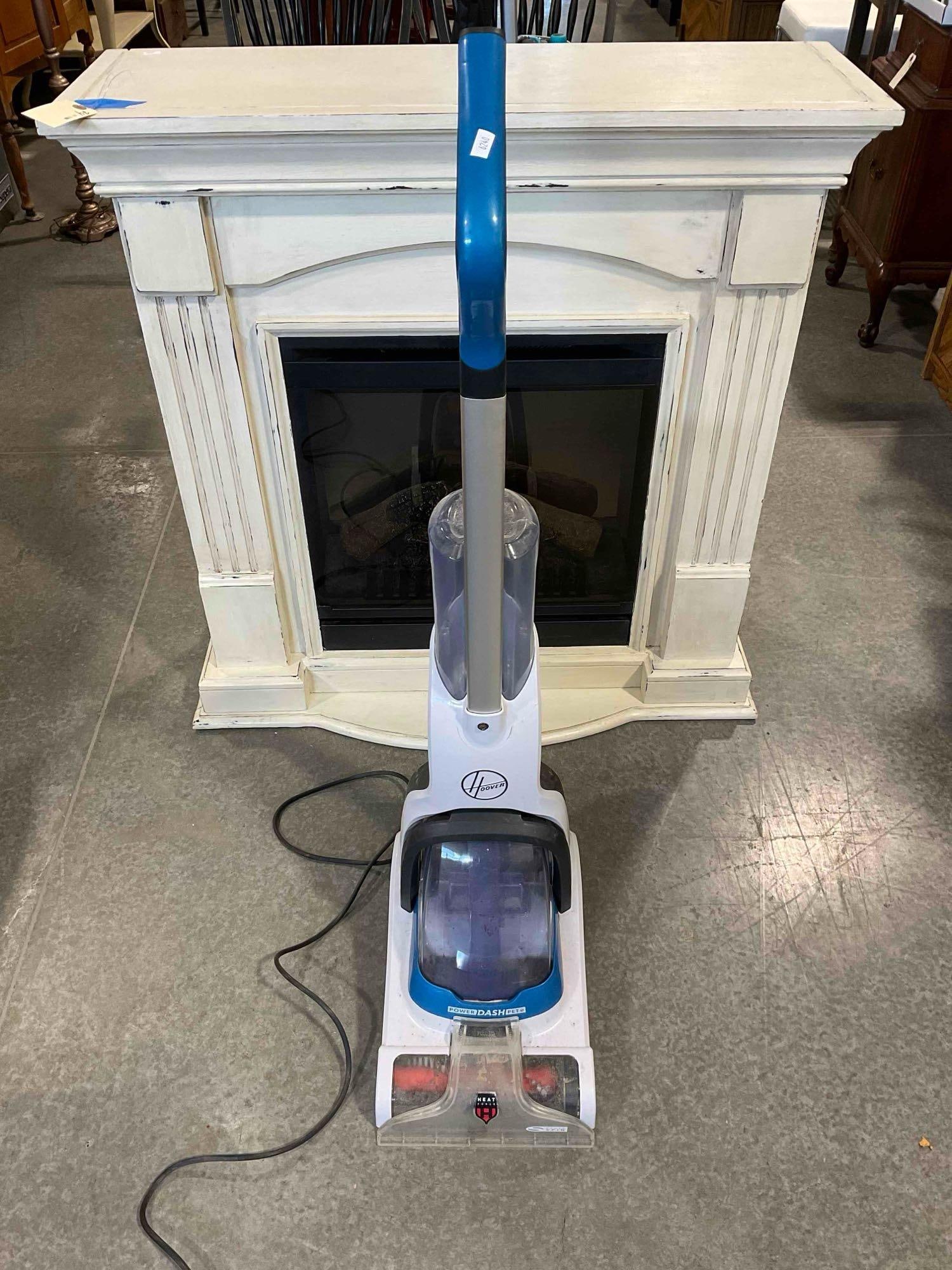 Hoover Power Dash Pet Floor Finishing Machine Model FH50700. Tested, Works. See pics.: Hoover Power Dash Pet Floor Finishing Machine Model FH50700. Tested, Works. Minor wear indicative of age and use, otherwise looks to be in good condition. Measures 18" x 14" x 40"