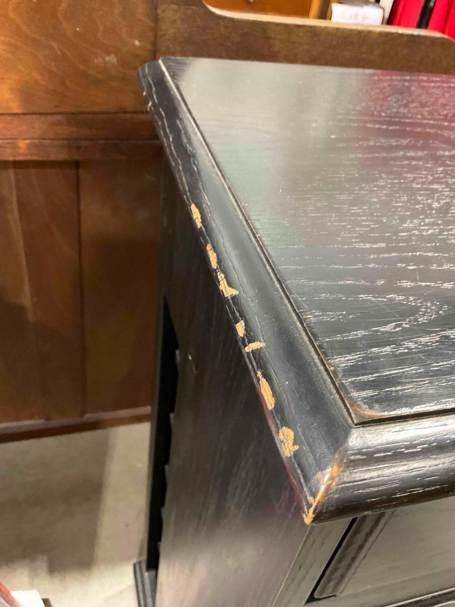 Bassett Black Painted Wooden Buffet Cabinet w/ Drawer, 2 Shelves & Glass Fronted Doors. - 9