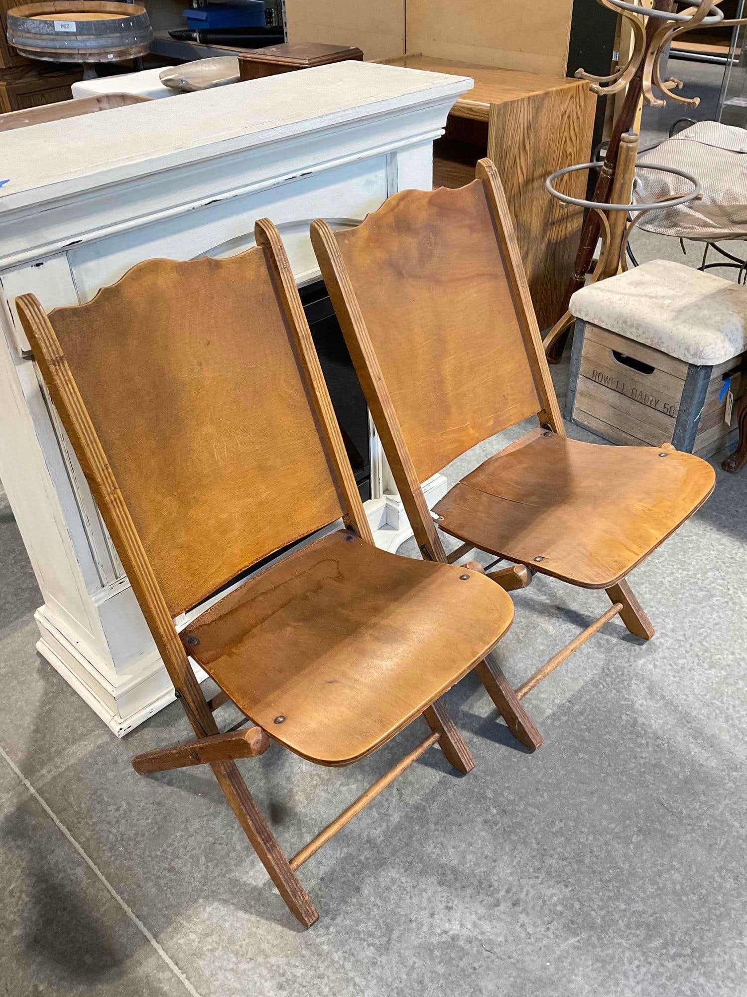 Pair of Vintage Maple Veneer Folding Chairs from the Woman's Club of Olympia. As Is Condition. - 2